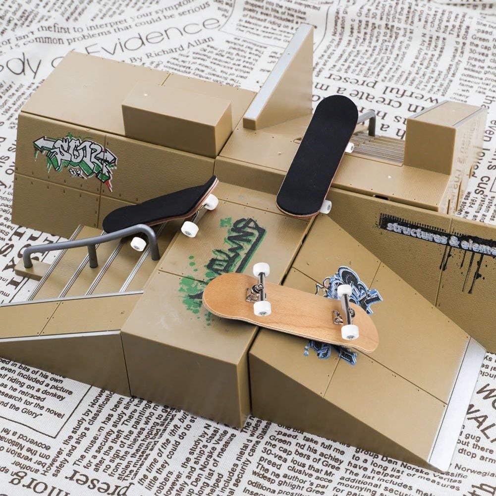 Hominas Finger Skateboard with Accessories - Image 3