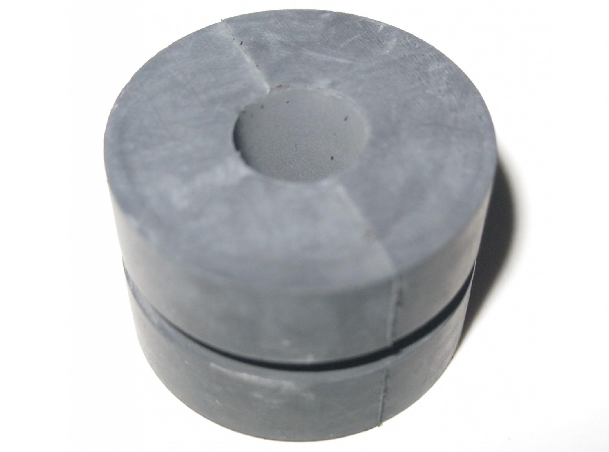 BMW Radiator Rubber Grommet Mounting Bush 1117442 17111117442 