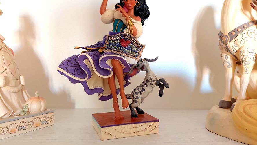 Amazon.co.jp: enesco Disney Traditions Esmeralda & Jali 6008071