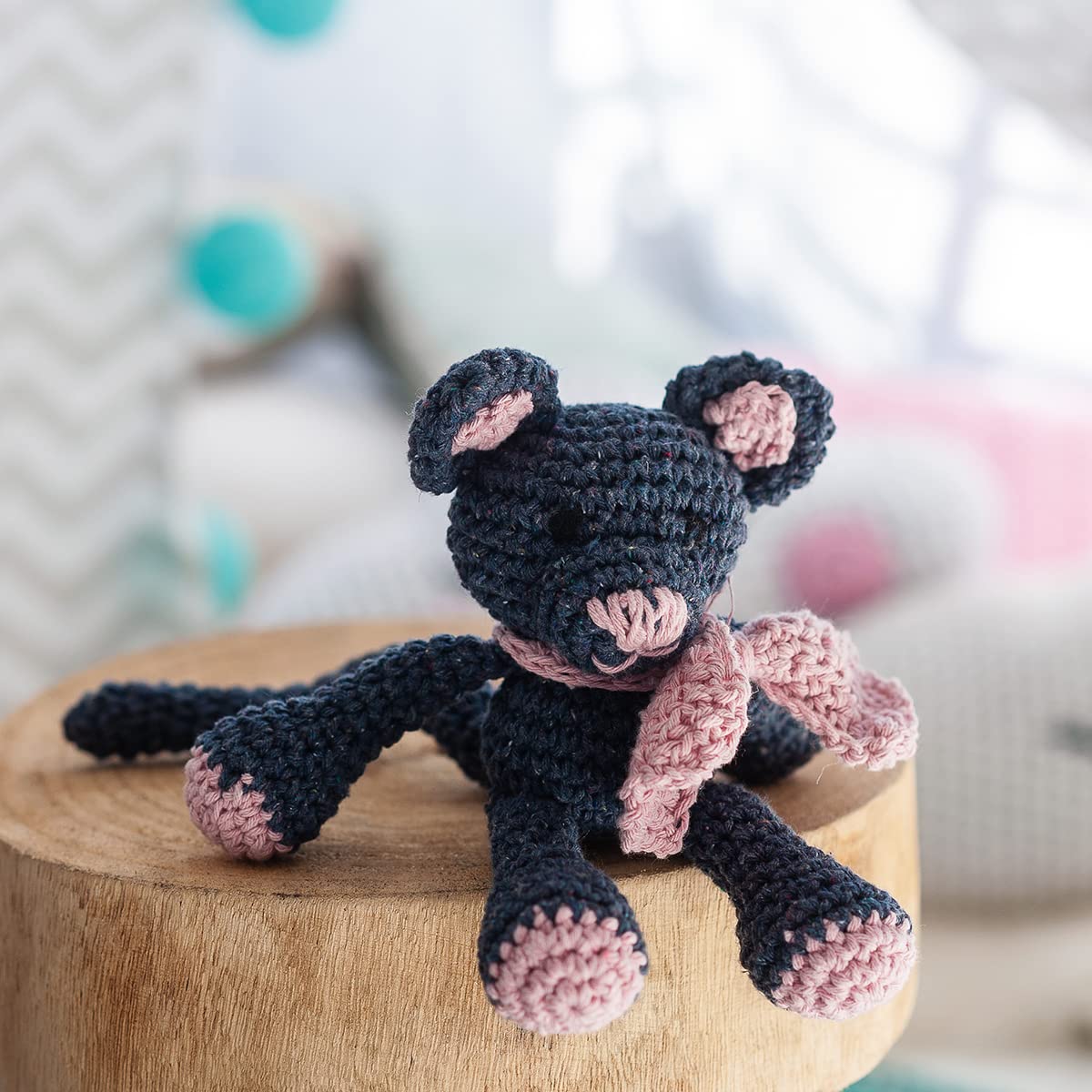HoookedCrochet Kit - Kyra the Kitten