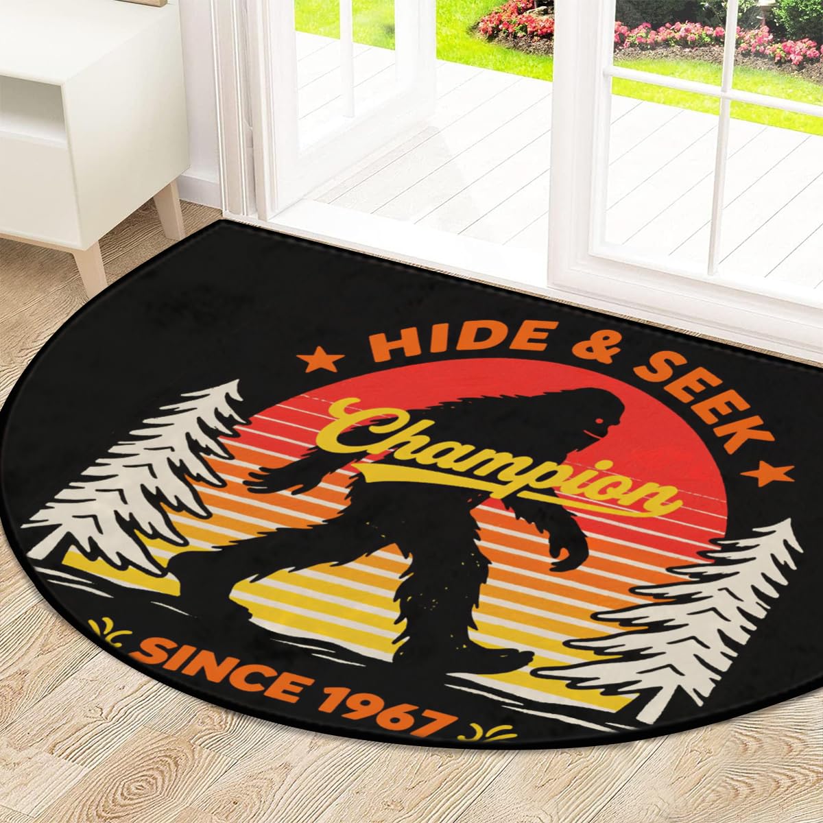 Bigfoot Hide Seek Champion große halbrunde Fußmatte – rutschfest, saugfähig, halbrund, Eingangsbereich, niedlich, weich, halbrund, waschbar, Teppich für Küche, Badezimmer, Schlafzimmer, 160 x