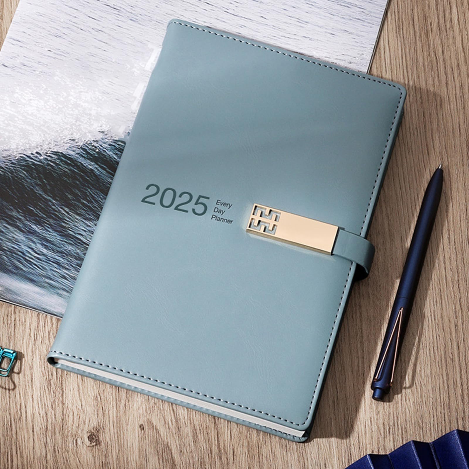2025 Agenda Académica 2025 Cuaderno diario agenda 2025, 1 día por página, mujeres, estudiantes, profesores, planificación diaria de horarios, cuaderno de objetivos