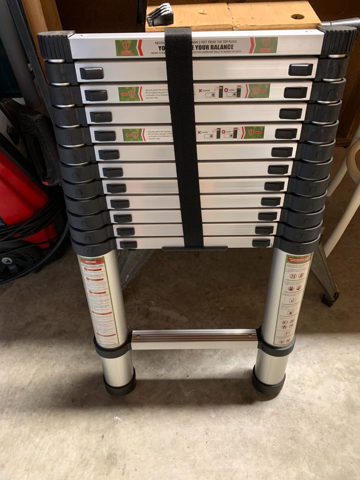 Échelle Télescopique Bm Tools 3.8m En Alu Avec Stabilisateur - Charge 150kg photo review