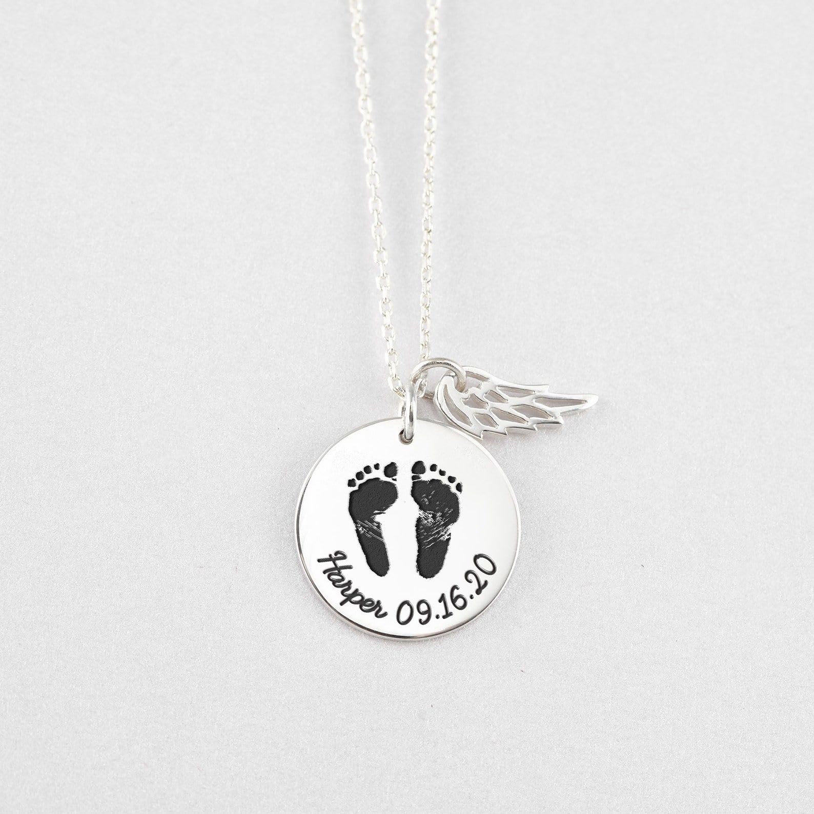 Huella de bebé collar, bebé pérdida collar, ala de ángel nombre para pérdida Día de la Madre Navidad cumpleaños aniversario