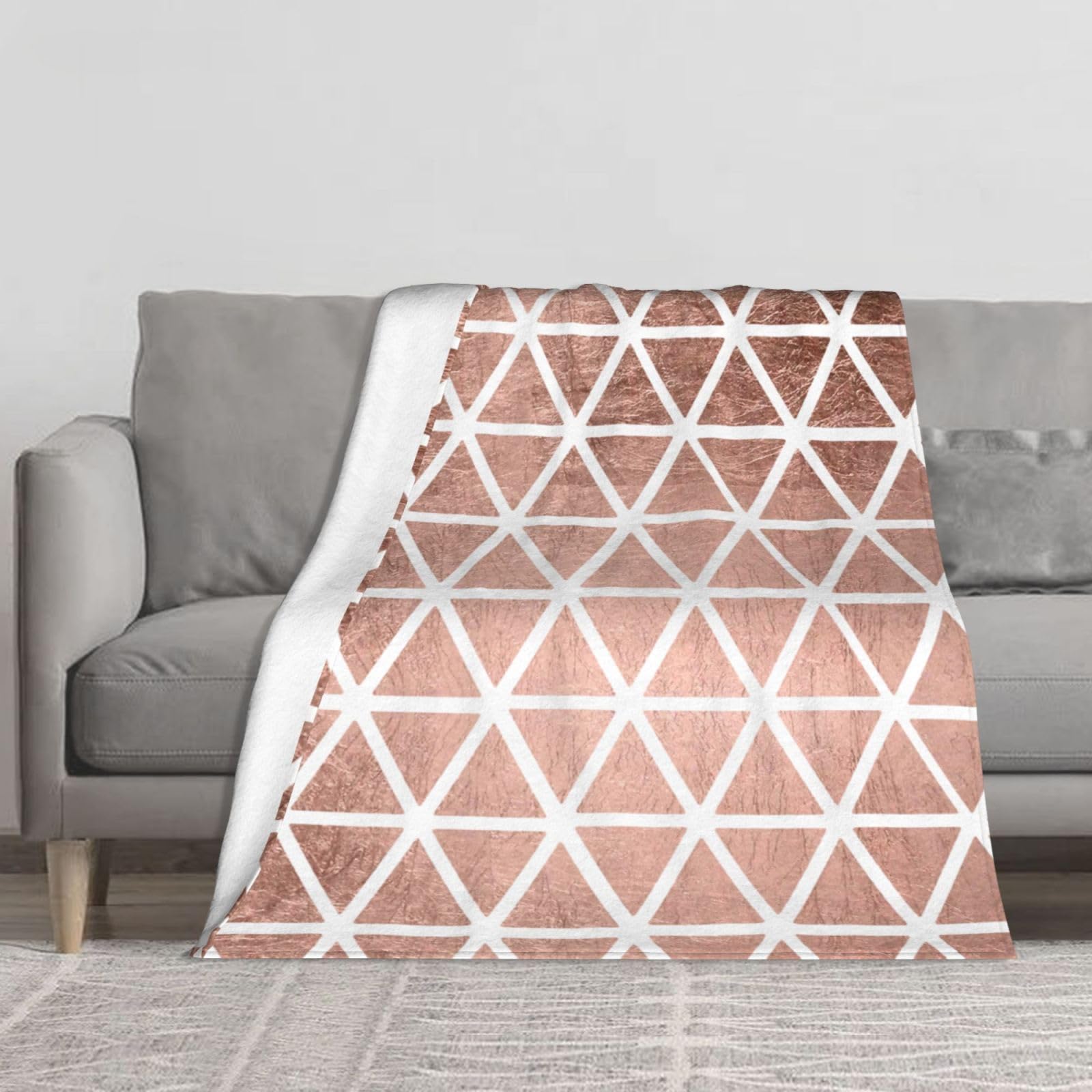 Couverture de canapé pour vos soirées cocooning plaid flanelle rose