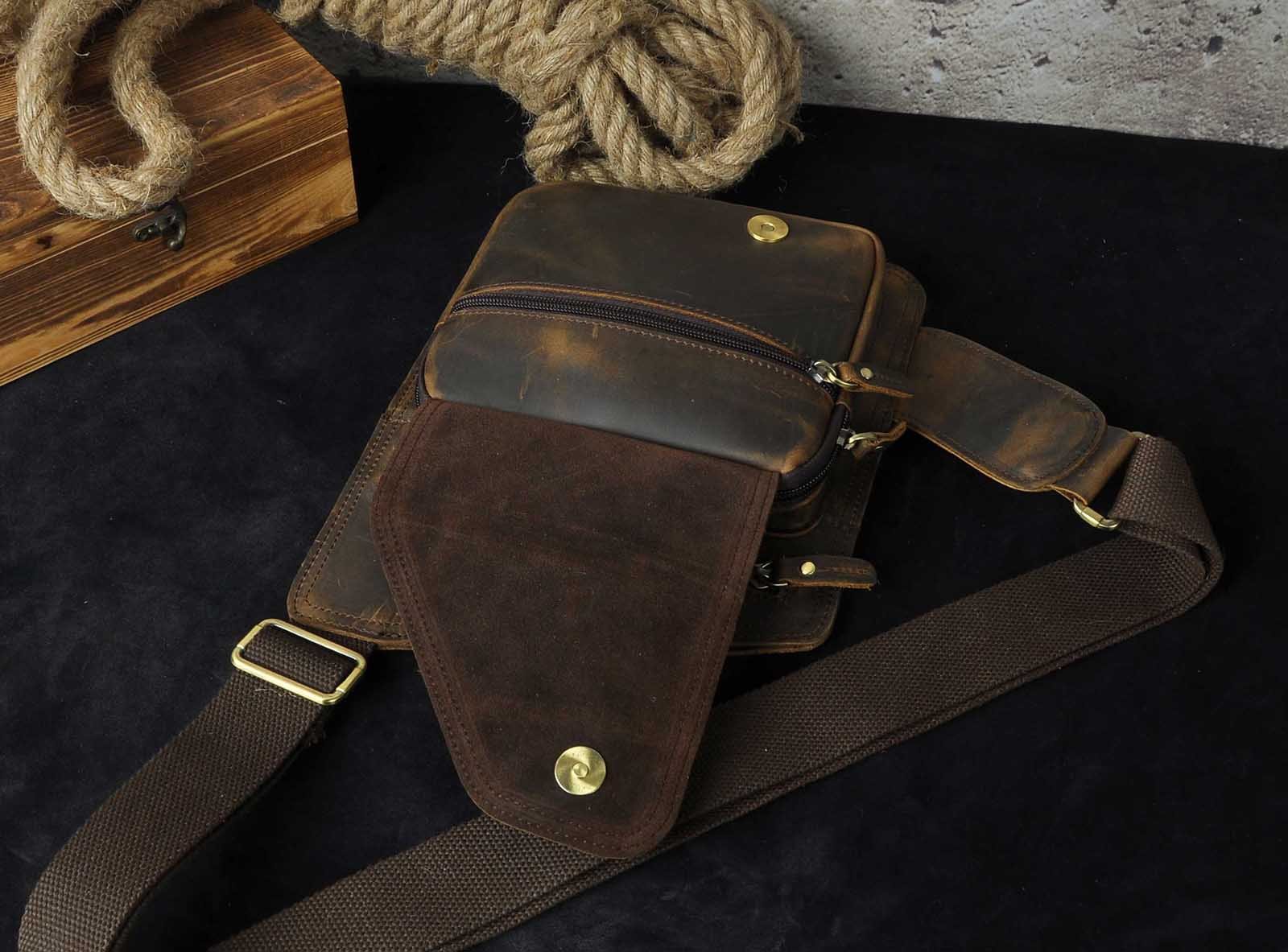Le’aokuu Herren Echtes Leder Brusttasche Crossbody Bag Sling Bag Schultertasche Gurteltasche Umhängetasche Rucksack Brustbeutel Für Outdoor Sport Reisen B214 (B214 Dunke Braun 2)