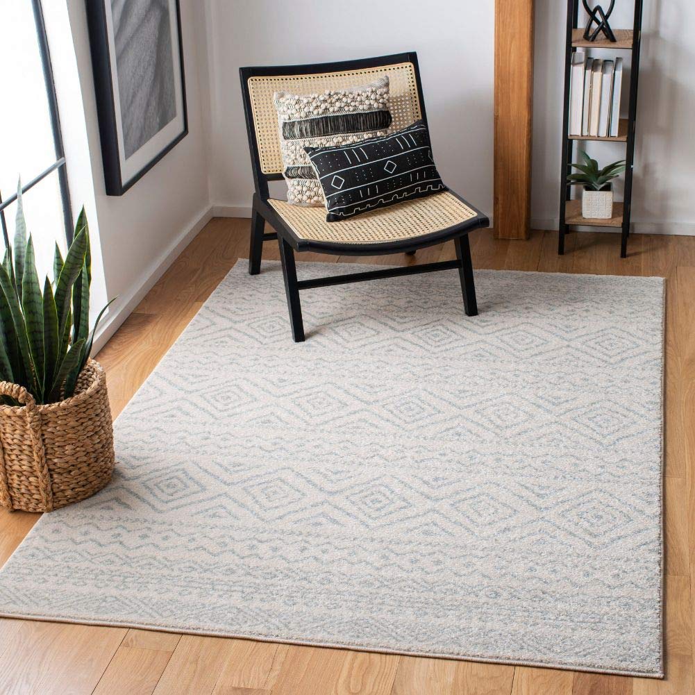 SAFAVIEH Area Rug 10x13 - Tulum Collection - Large - Ivory & Light Grey, Moroccan Boho Distressed Design, Non-Shedding & Easy to Clean, Ideal for Living Room, Bedroom, Dining Space (TUL267B)