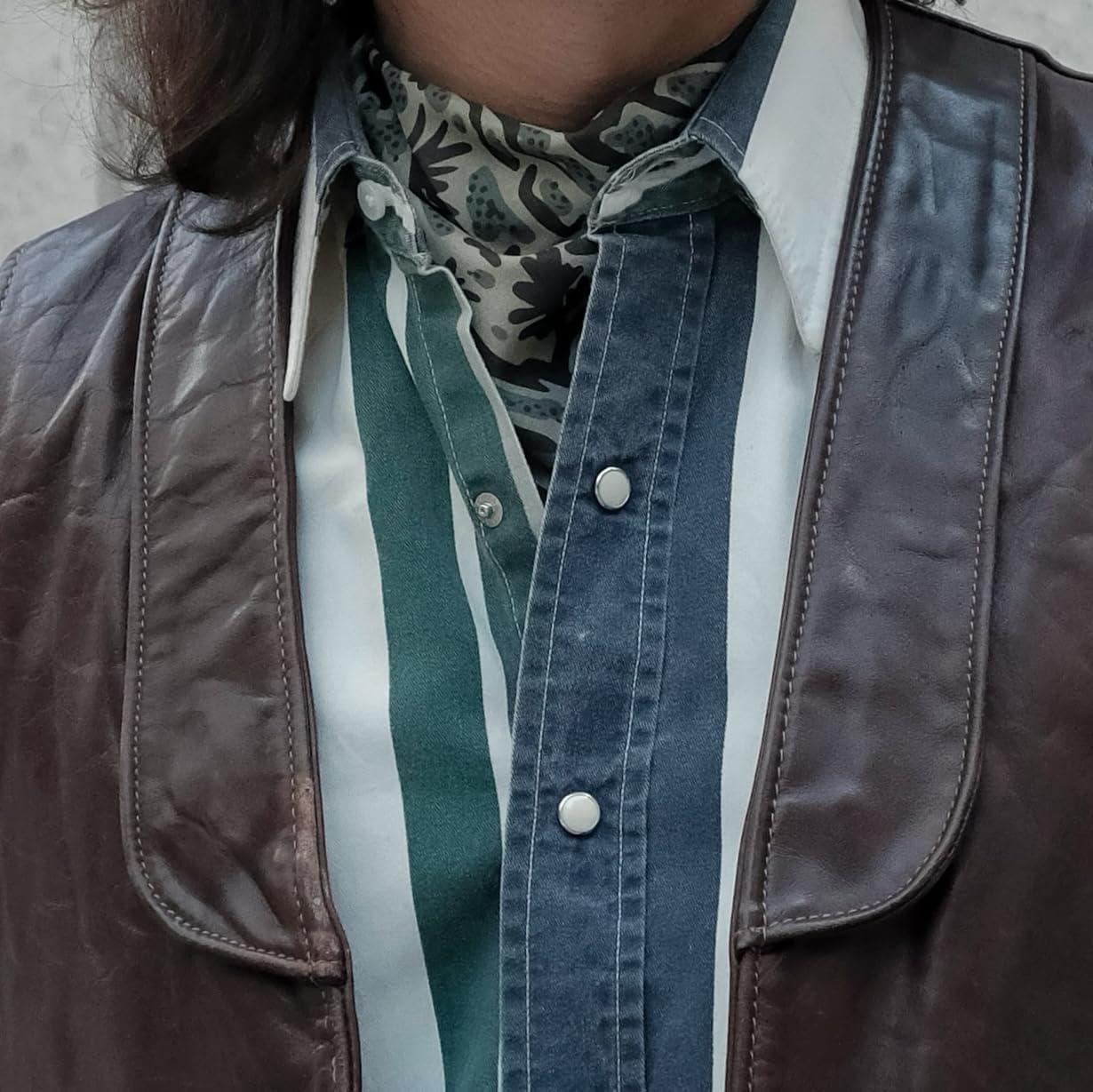 22"x22" Vintage Cowboy Cotton Bandana Multi-Purpose Headbands - Image 7