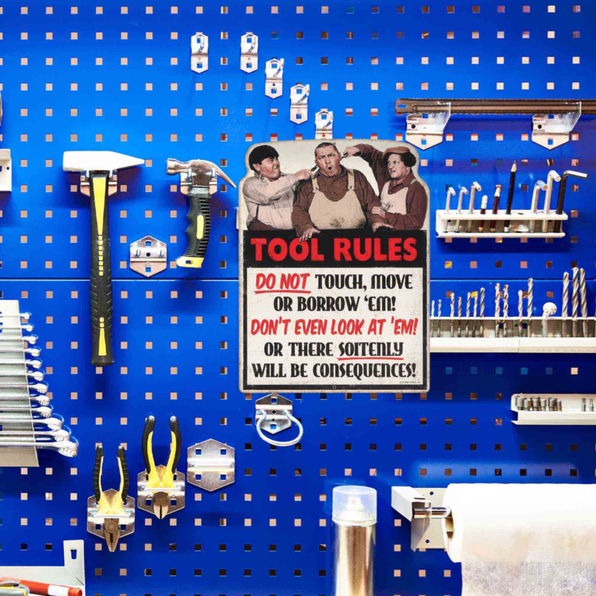 Open Road Brands The Three Stooges Tool Rules - Cartel de metal para garaje, tienda o cueva de hombre