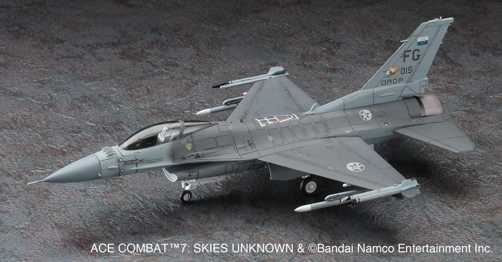Hasegawa 652410 1/72 ACE Combat 7 Skies, F-16 Fighting Falcon MAGE