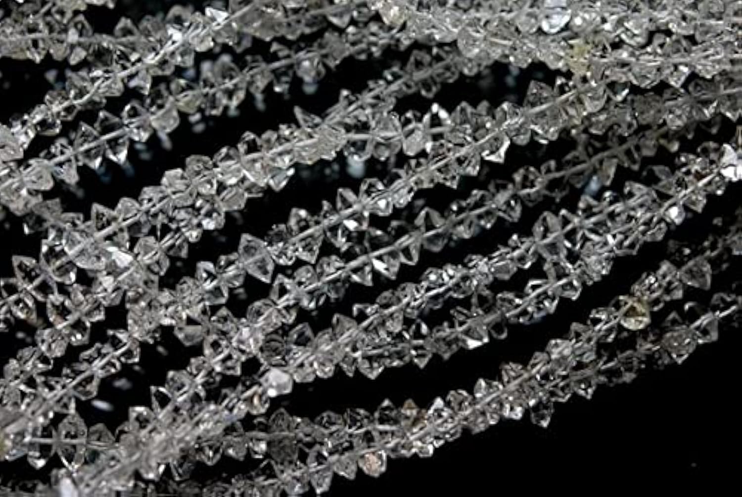 Quartz diamant d'Herkimer pépites naturelles pour créer vos colliers bohèmes chic d'été