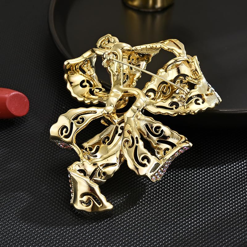 Image of Pearl Flower Brooch and Pins for Women Large Gold Luxury Elegant Pin Christmas Gift Jewelry