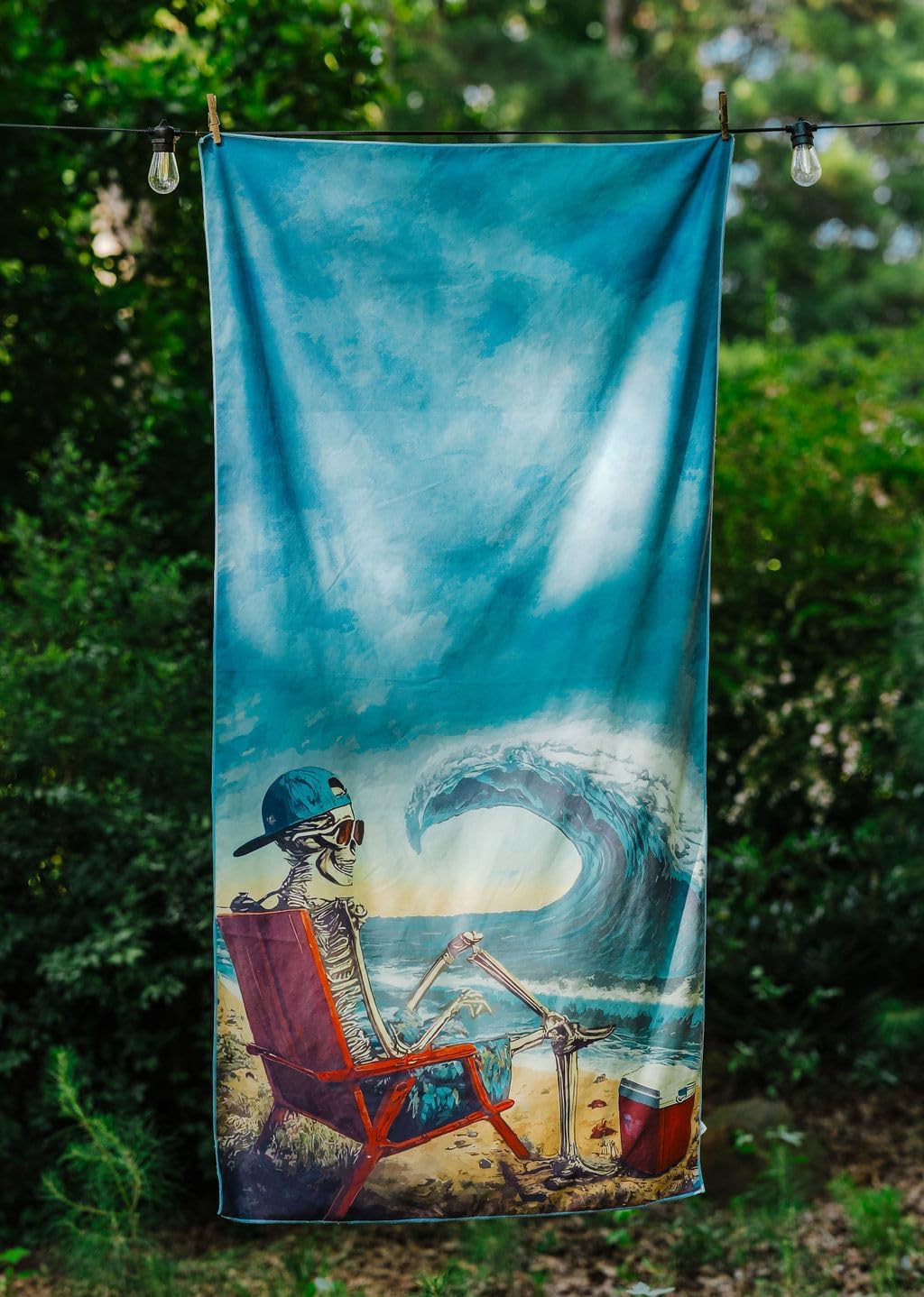 Tidal Wave Lightweight Travel Towel - Microfiber, Quick-Dry, Sand-Resistant & Compact Towel for Camping, Hiking & Outdoor Adventures, 31.5 x 63 in, 9.2 oz - Not a Large Cotton Towel