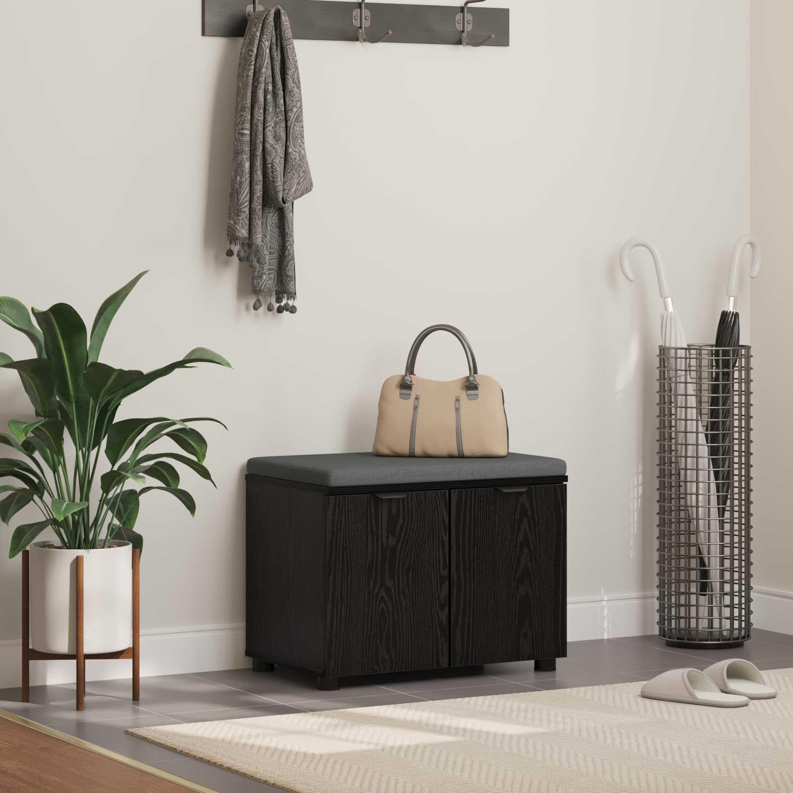 Banc d'entrée résistant noir pour optimiser les petits couloirs