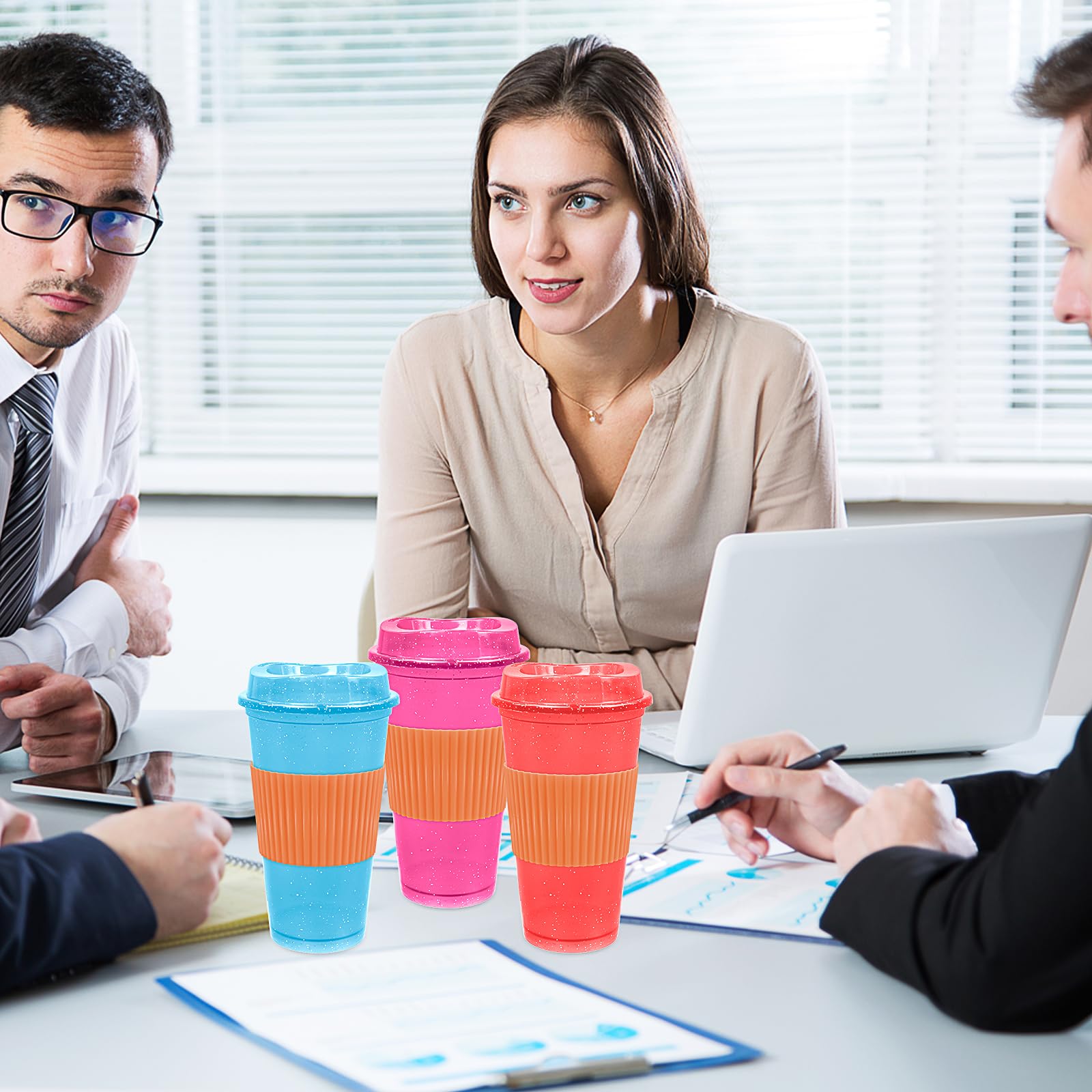 Lot de 20 tasses à café réutilisables en plastique avec couvercles, 470 ml, tasse à café glacé, tasse de voyage, pour adultes et femmes, enfants, boissons chaudes et froides, passe au micro-ondes