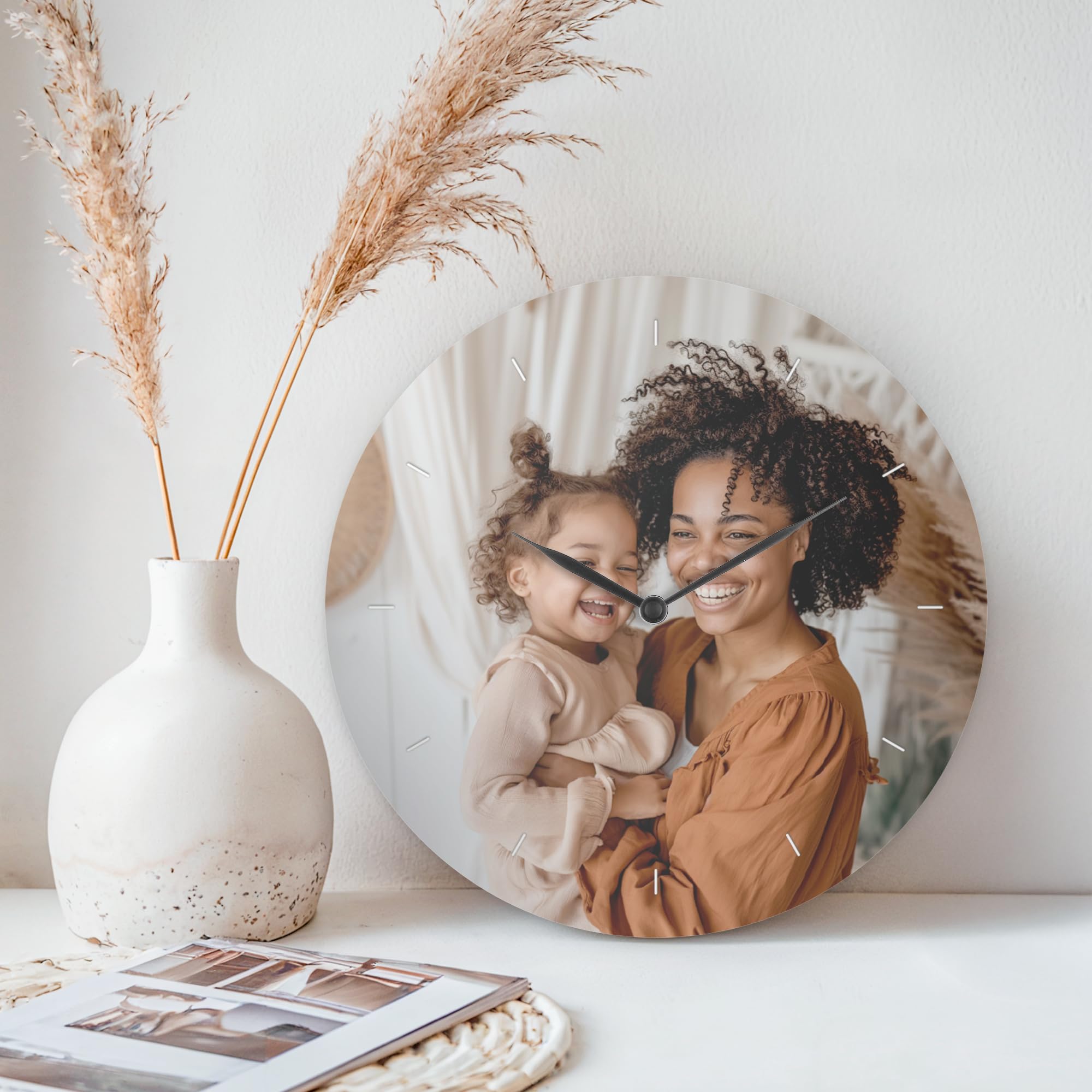 Horloge personnalisée avec photo pour immortaliser vos plus beaux souvenirs de mariage