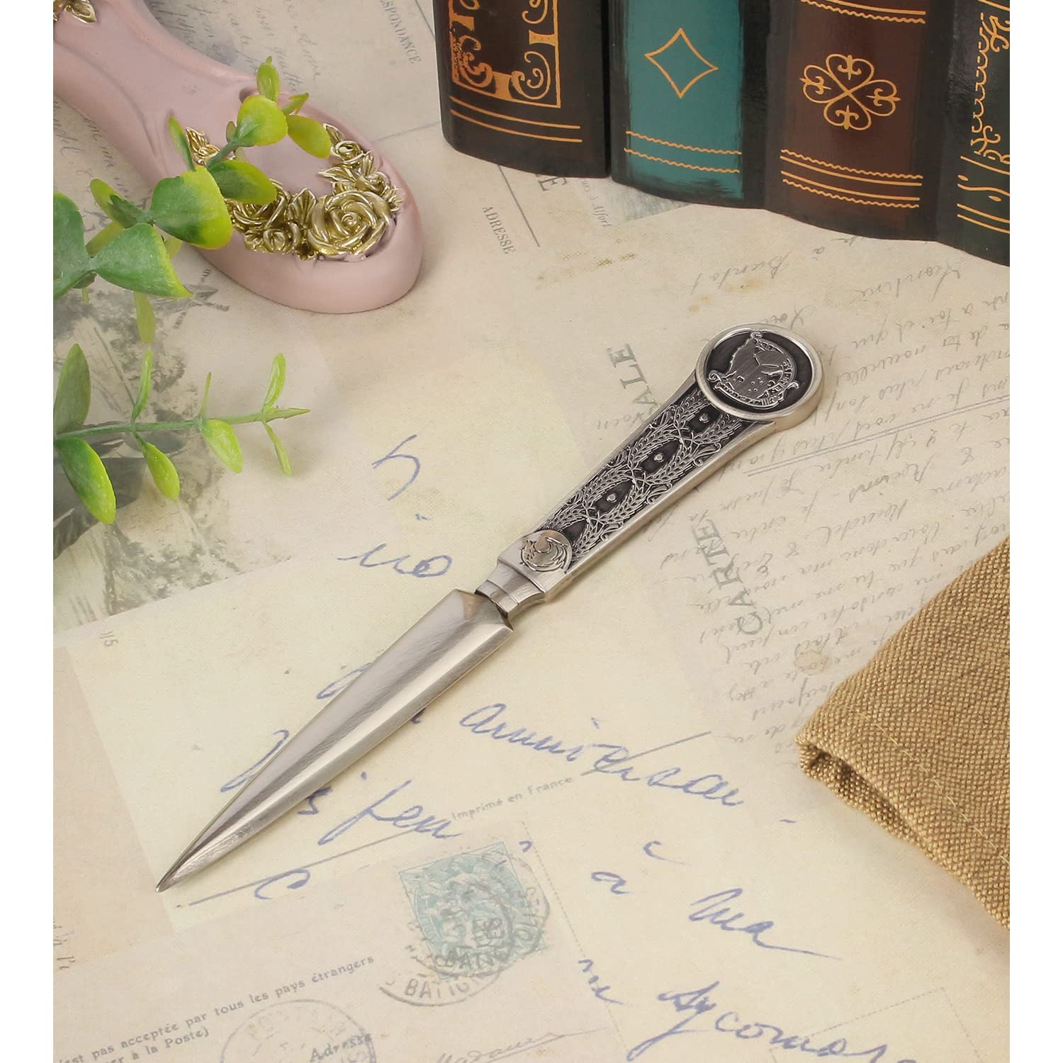 狼と香辛料　ペーパーナイフ Amazon.co.jp: 狼と香辛料 モチーフ ペーパーナイフ : おもちゃ