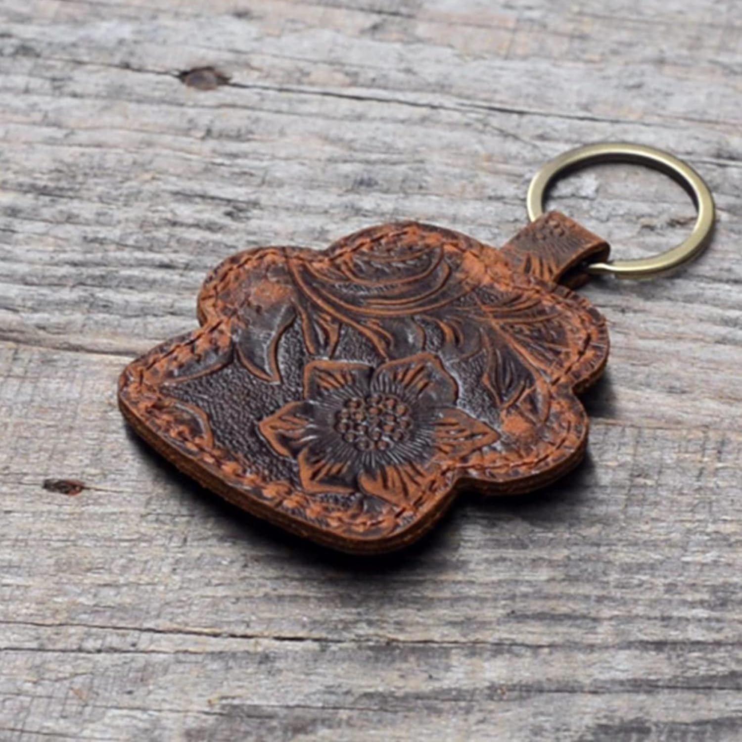 JJNUSA Dog Paw Leather KeyChain Gift Women Men Key Rings Puppy Doggie Lover Accessories