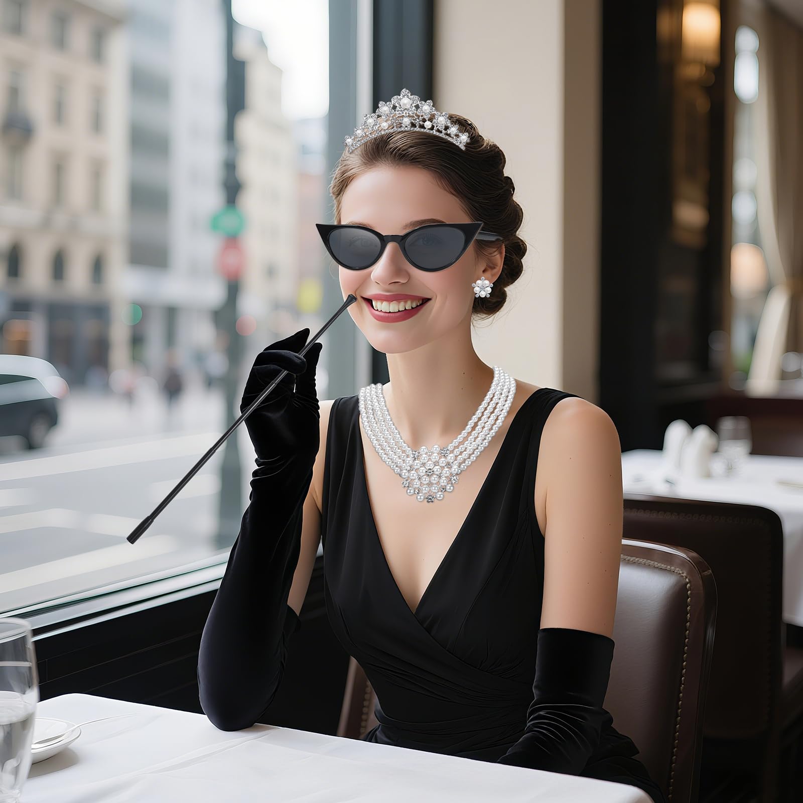 Set di 6 Accessori da Donna Anni '20, Costume da Audrey Hepburn, Accessori per la Colazione da Tiffany, per Halloween e Cosplay