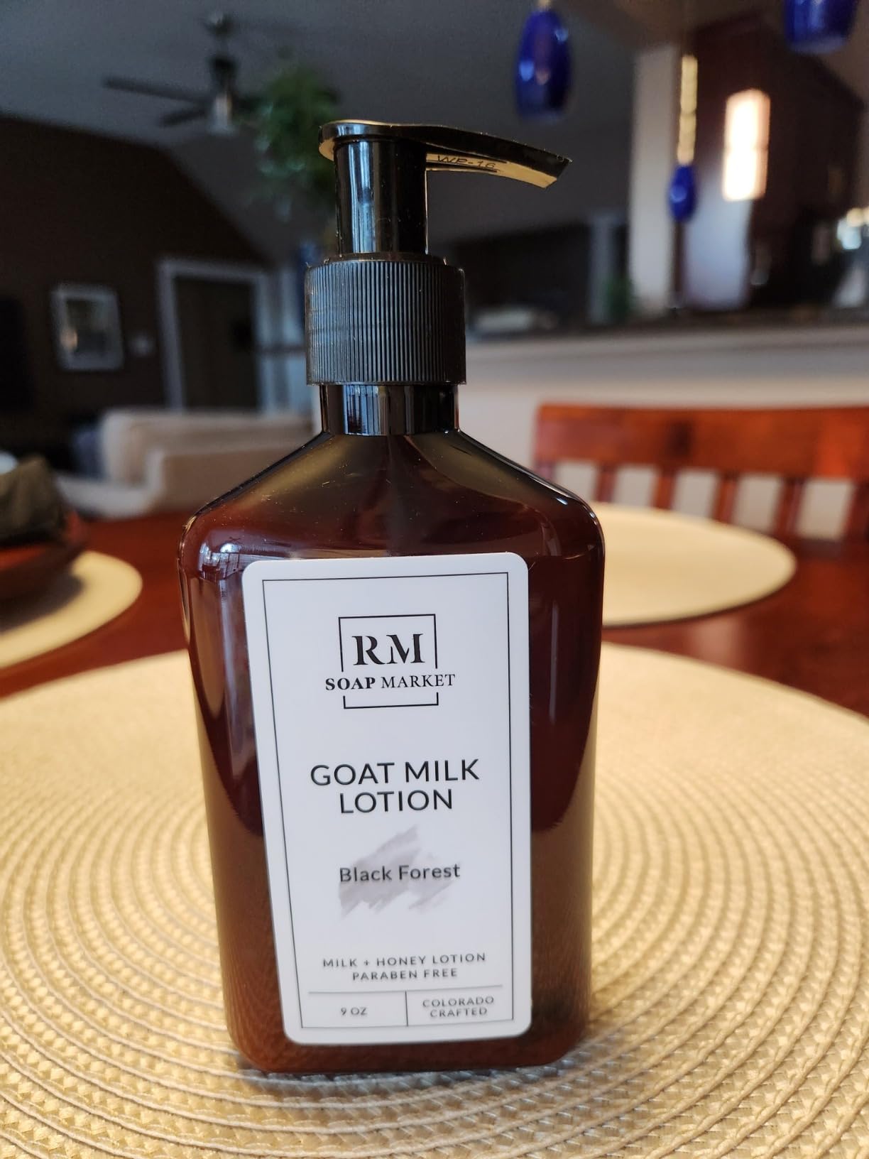 RM Soap Market Goat Milk Lotion, Honey Almond Fragrance, Hydrating Lotion for Men & Women With Nourishing Goat Milk, Shea Butter, Sunflower Oil & Aloe, Packed With Vitamin A, E & Selenium, 9 Oz