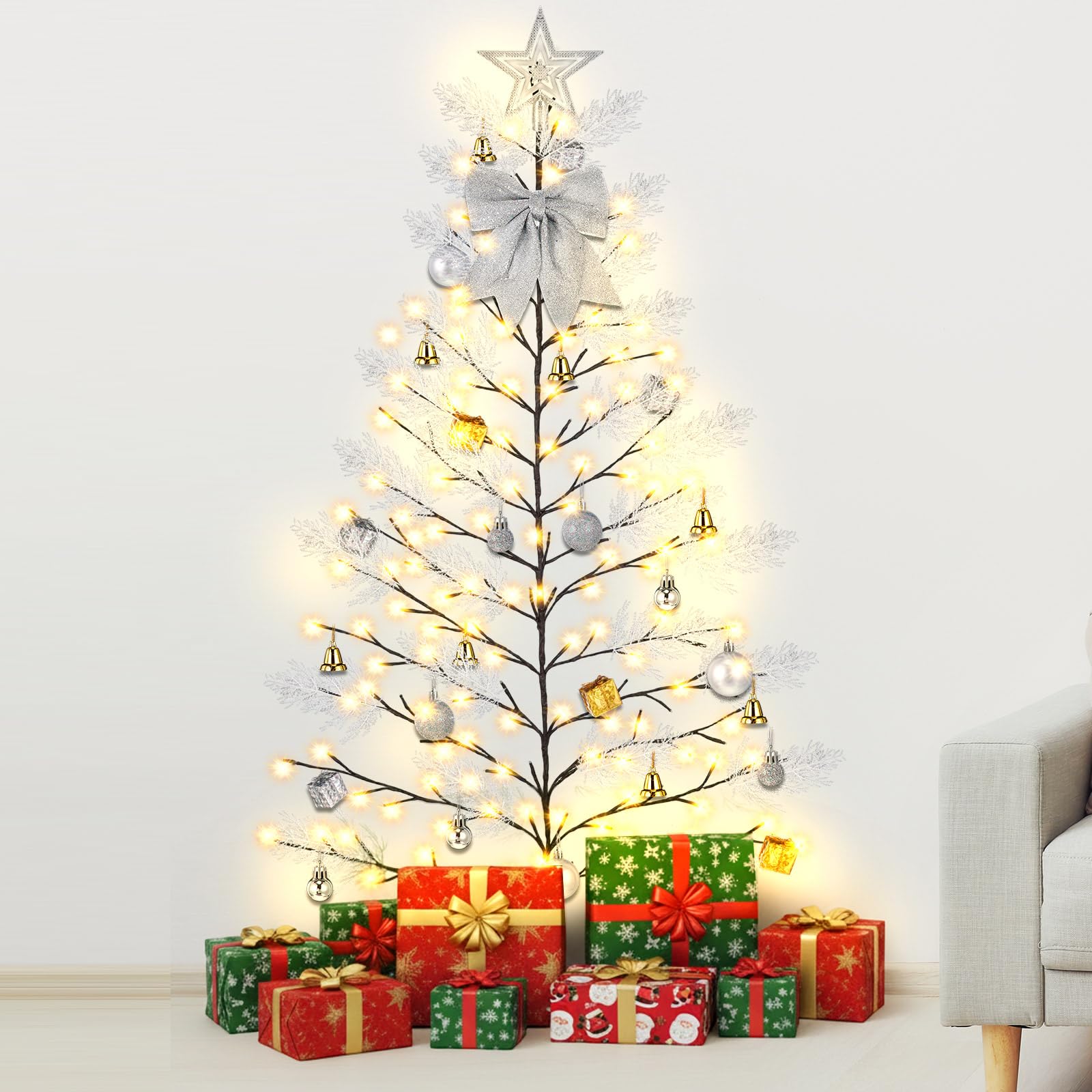 Leyndo Sapin de Noël mural 144 LED de 1,5 m avec lumières 8 modes, télécommande, boule de Noël, nœud, étoile, cloche, pin pour salon, bureau, école, décoration murale de Noël (argent)