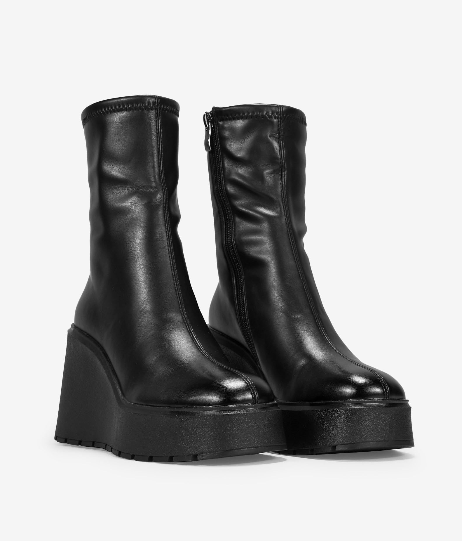 BOSANOVA Botines Ajustados de cuña Negros para Mujer con caña Media, Acabado Redondo y Suela de Plataforma con cuña de 9 cm. Cierre con Cremallera Interior. Calzado para Mujer