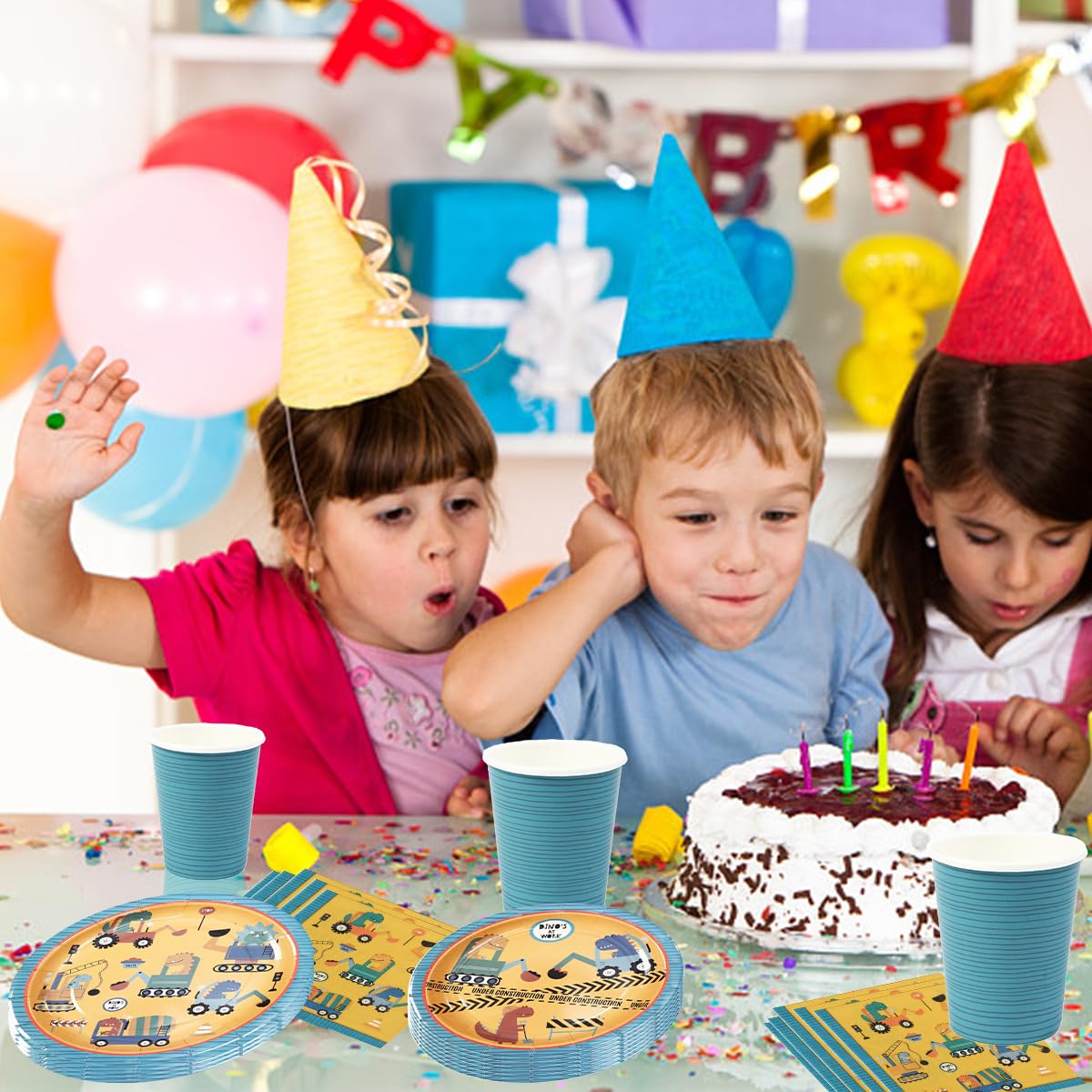 Dino Themed Tableware 162 Pcs Dinosaur Birthday Party - View #3