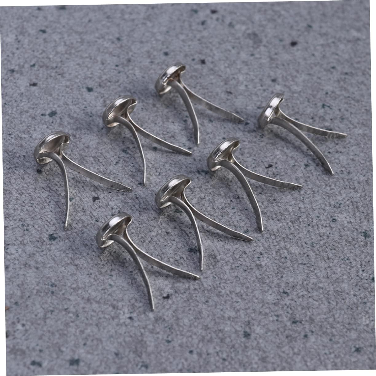 MINAOLULUS 200PCS Round Silver Metal Brads Electroplated Paper Fasteners for DIY Crafts Office Use and Scrapbooking