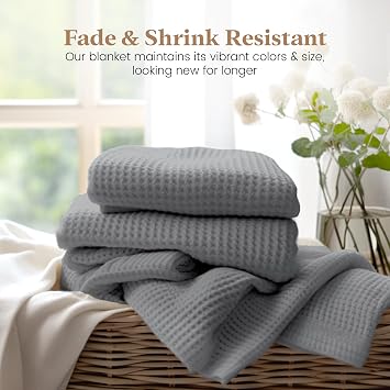 Cotton Blankets Single Size, Luxury Waffle Weave Super Soft Blanket, All Season Blankets & Throws,Breathable Single Size Blanket, 100% Cotton Blanket for Bed,(125 x 150) cm Thermal Blanket, Light Gray