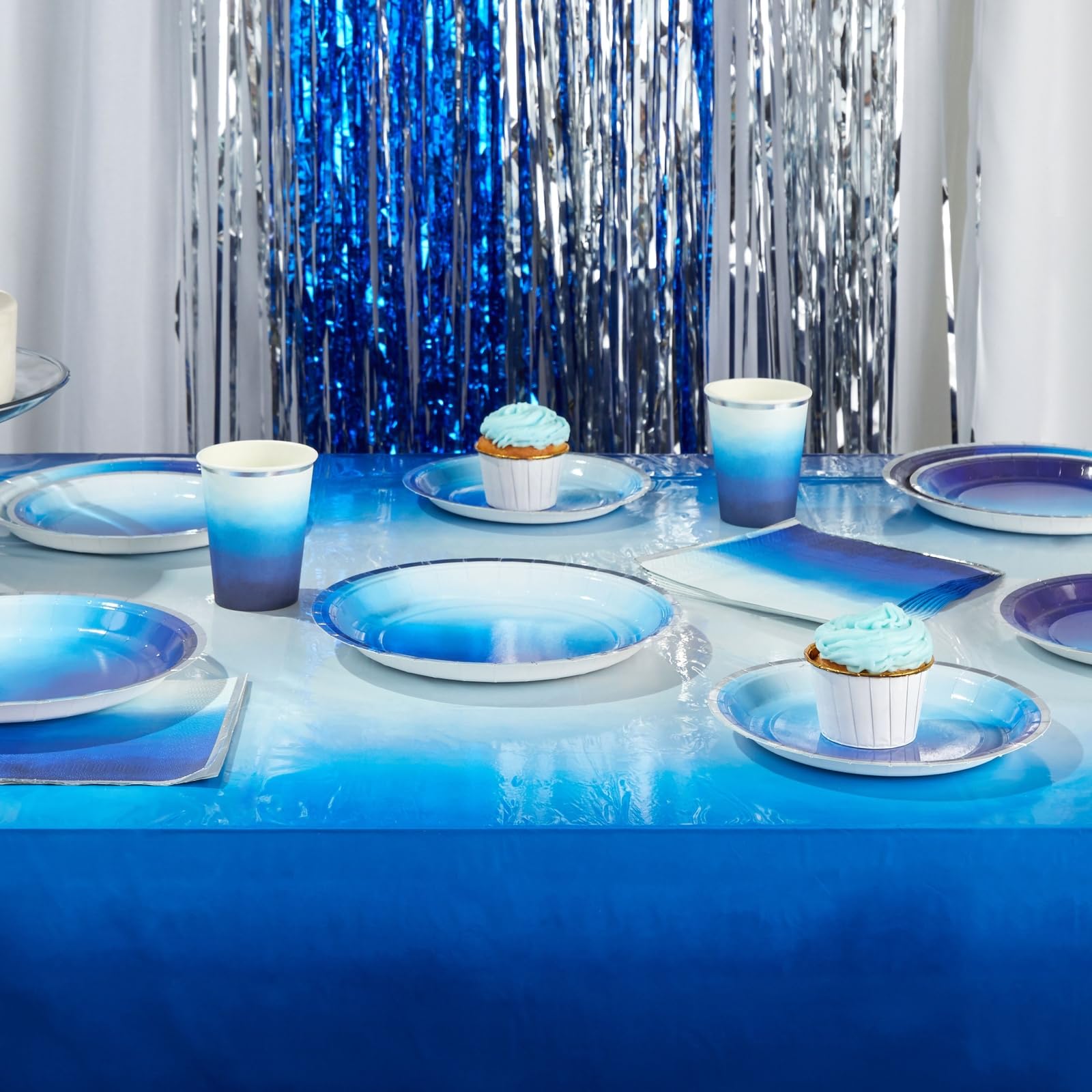 202 decorazioni per feste blu reale sfumate – servono 50 forniture per feste di compleanno blu e argento con piatti di carta, tovaglioli, bicchieri e tovaglie