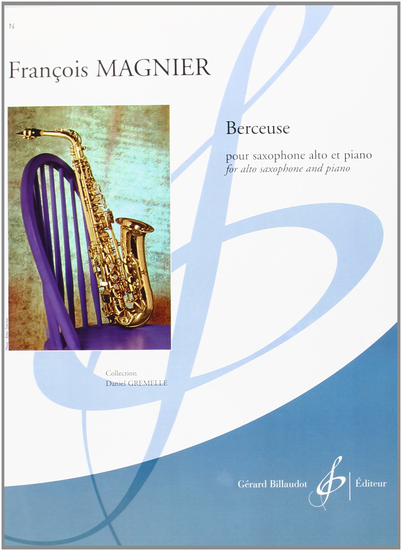 Berceuse musicale en bois naturel et coton bio pour bébé