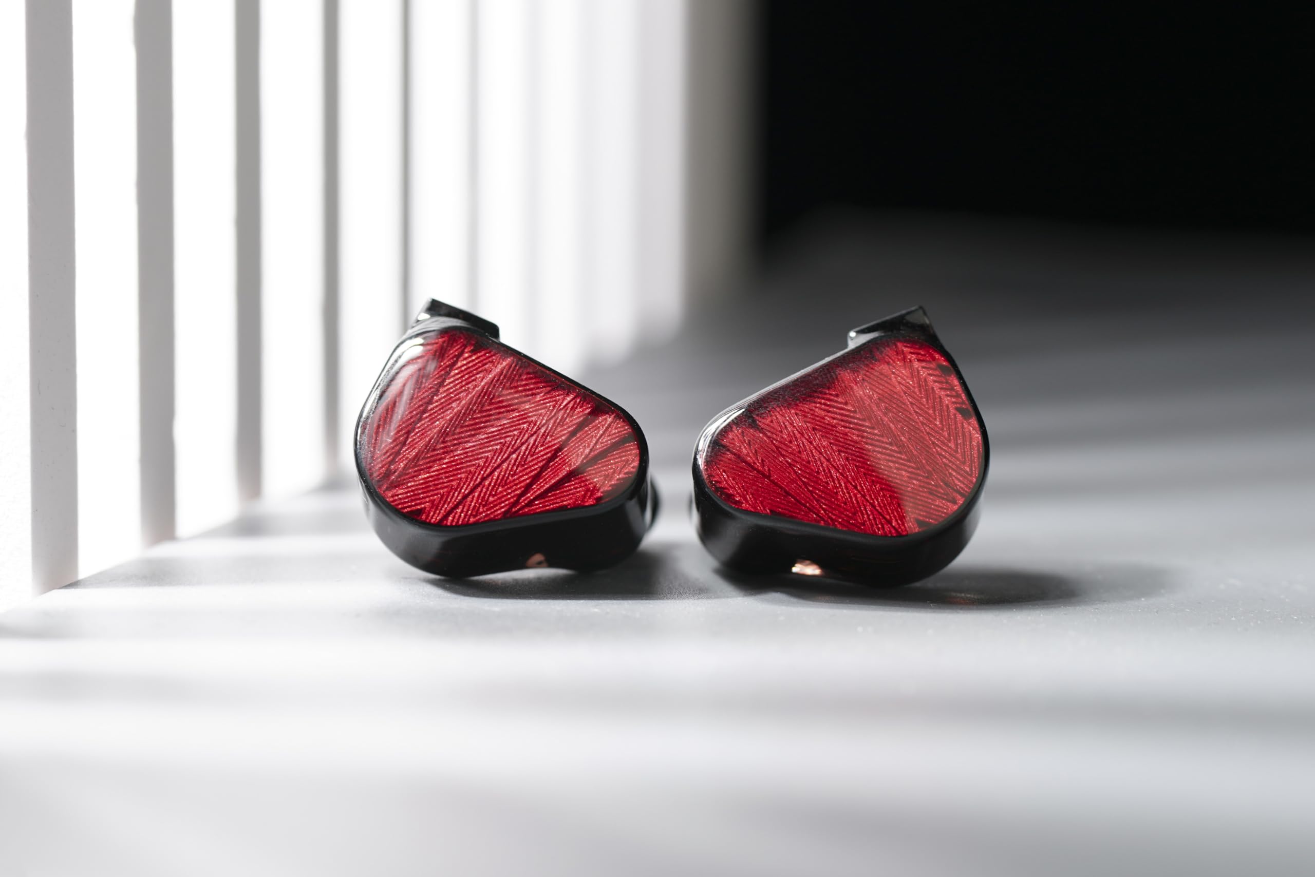 TRUTHEAR x Crinacle Zero: RED Dual Dynamic Drivers in-Ear