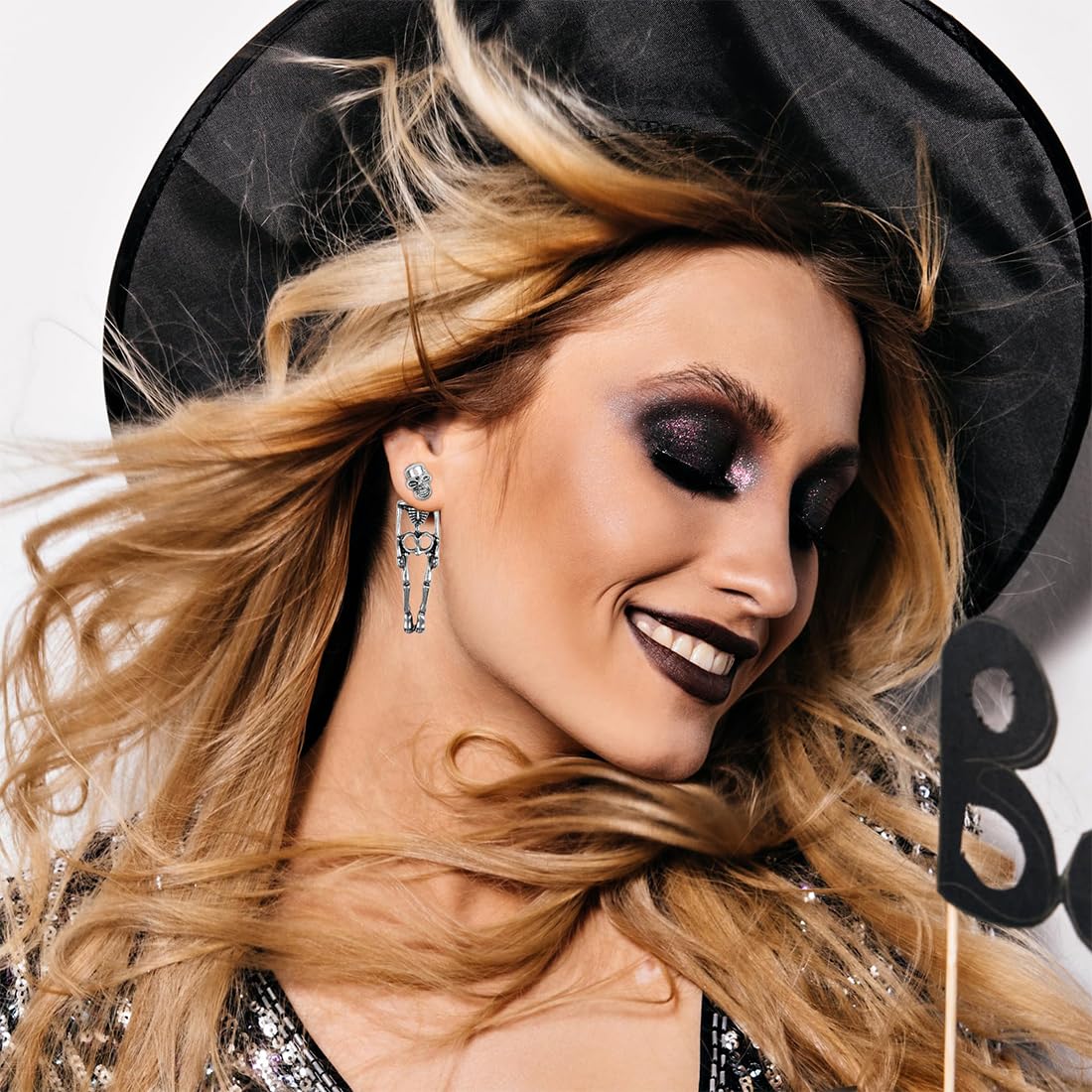 JEYORZY 1 par de pendientes de Halloween esqueleto para hombre, pendientes góticos punk, pendientes de calavera largos, pendientes de calavera para hombre y mujer