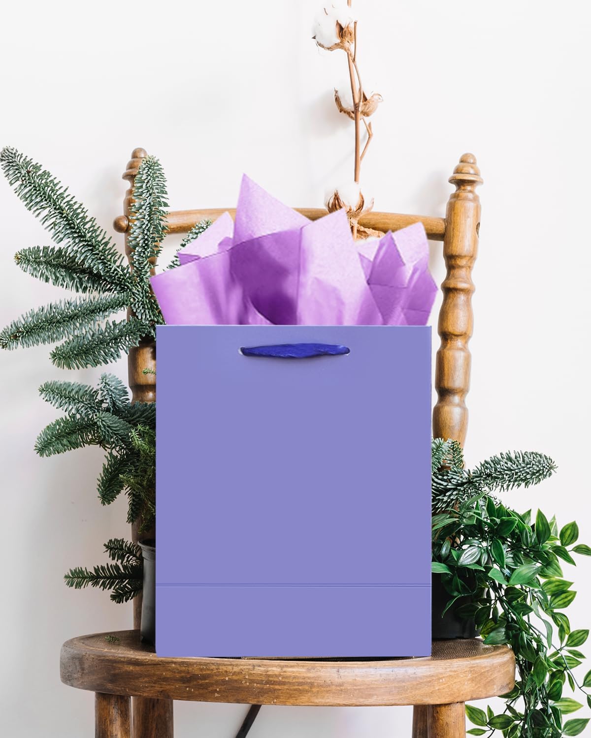 qiqee 24pcs Violet Gift Bags with Tissue Paper for Wedding, Birthday, Party Supplies-7.9"x4.3"x9.6" Medium Size Cardboard Gift Bags（24pcs Bags + Tissue Paper ）