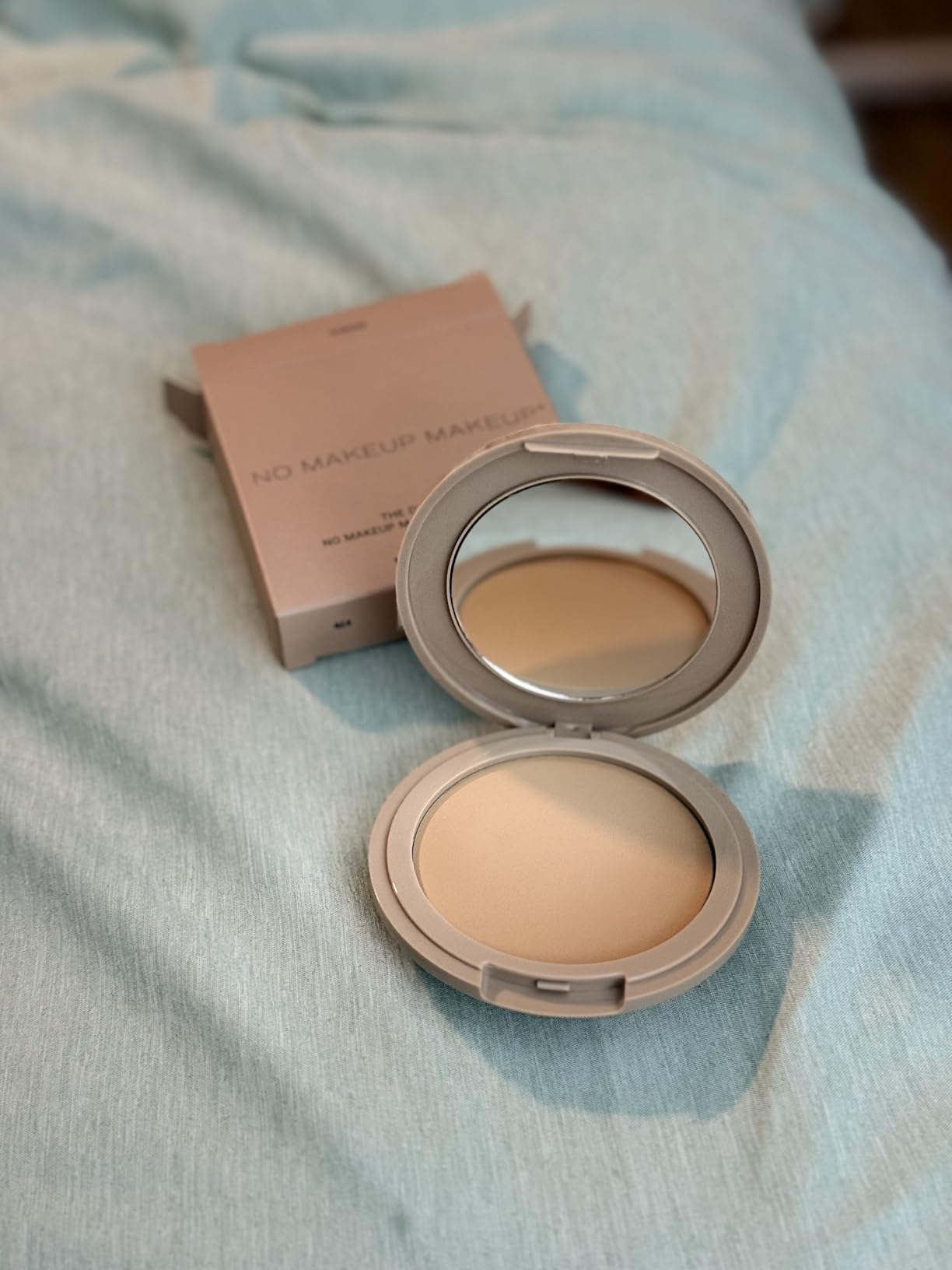 No Makeup Makeup Foundation, Weightless Cream-Balm Formula Conceals, Corrects and Camouflages with Skin-Tone Adaptive Flexshade Technology, Buildable, Long-Lasting, Cruelty-Free, Vegan, Fair