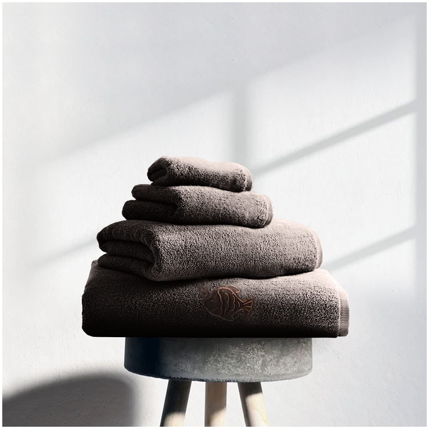 GC GAVENO CAVAILIA 500 GSM Large Bath Sheets, Embroidered Towels For Bathroom, 3PK Egyptian Cotton Towel Set Chestnut, 80X140 Cm