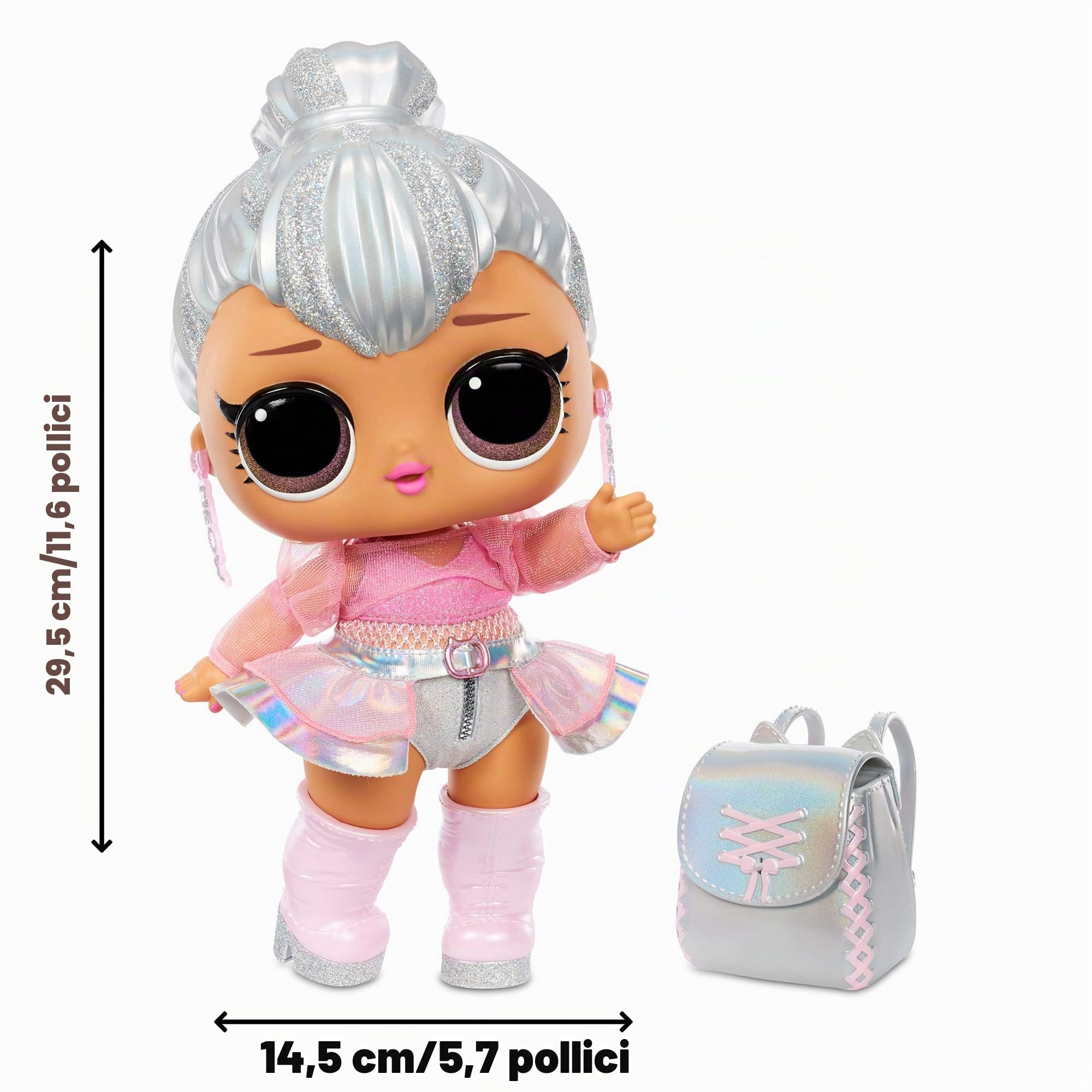 LOL Surprise bambola grande Kitty Queen con sorprese alla moda, scarpe, vestiti e accessori. Include una scrivania, una sedia e uno sfondo. Bambola da collezione ottima dai 3 anni in su.