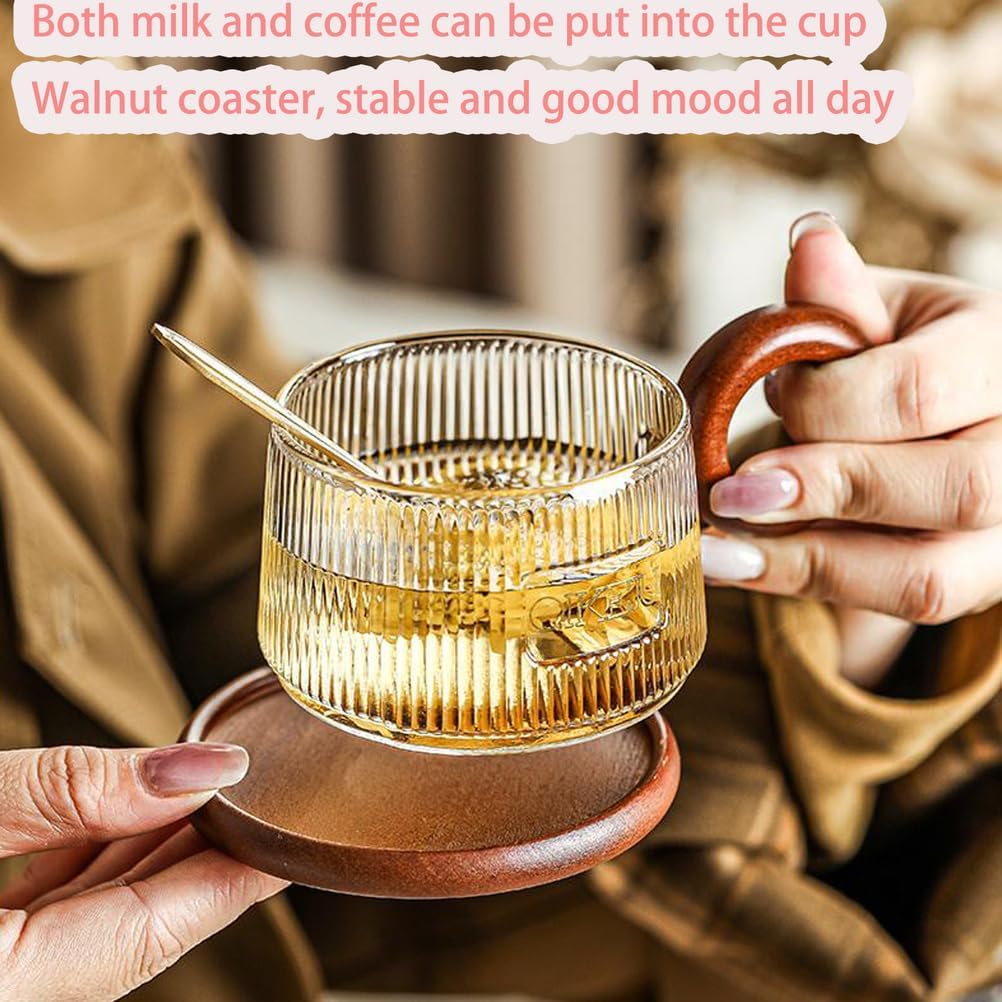 Dxcaicc エレガントな8オンスティーカップ、スタンド付きのガラスコーヒーマグとソーサーセット、木製ハンドルのクリアティーカップ