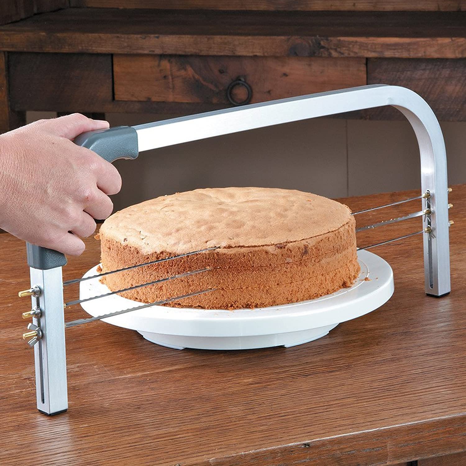 Triangle Shape Cake Slicer Triangle Pastry Cutter Buy FineDecor Adjustable Cake  Leveler With Blade Professional Layer, image size:1500x1500