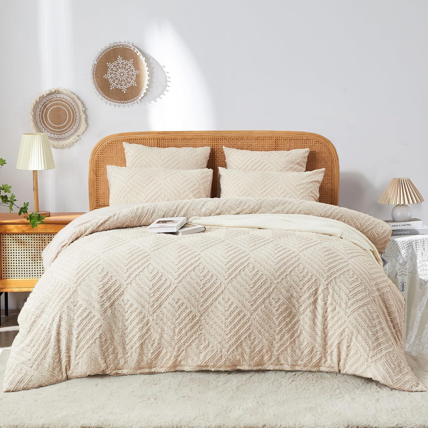 DXHOME Boho Bed Linen 200 x 200 cm Beige Tufted Embroidery Geometric Reversible Bed Linen Aesthetic Soft Washed Microfibre Girls Bohemian Duvet Cover with Zip and 2 Pillowcases 80 x 80 cm