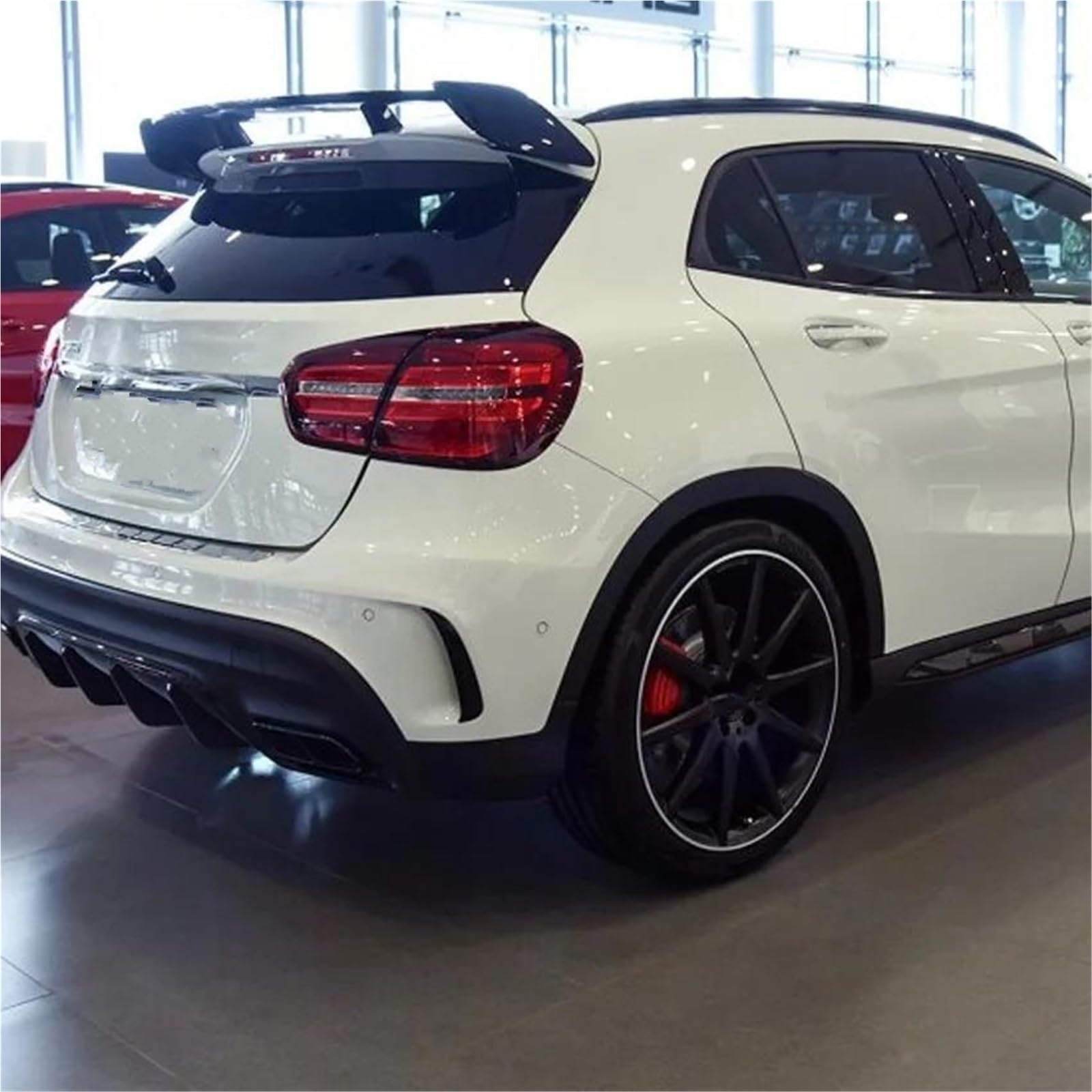 Auto Paraurti Posteriore Lama Coltello Per Mercedes Classe GLA X156 GLA200 260 GLA45 Per AMG 2013-2018 ABS Nero Lucido/Fibra Carbonio Look Auto Spoiler Posteriori(Nero lucido)