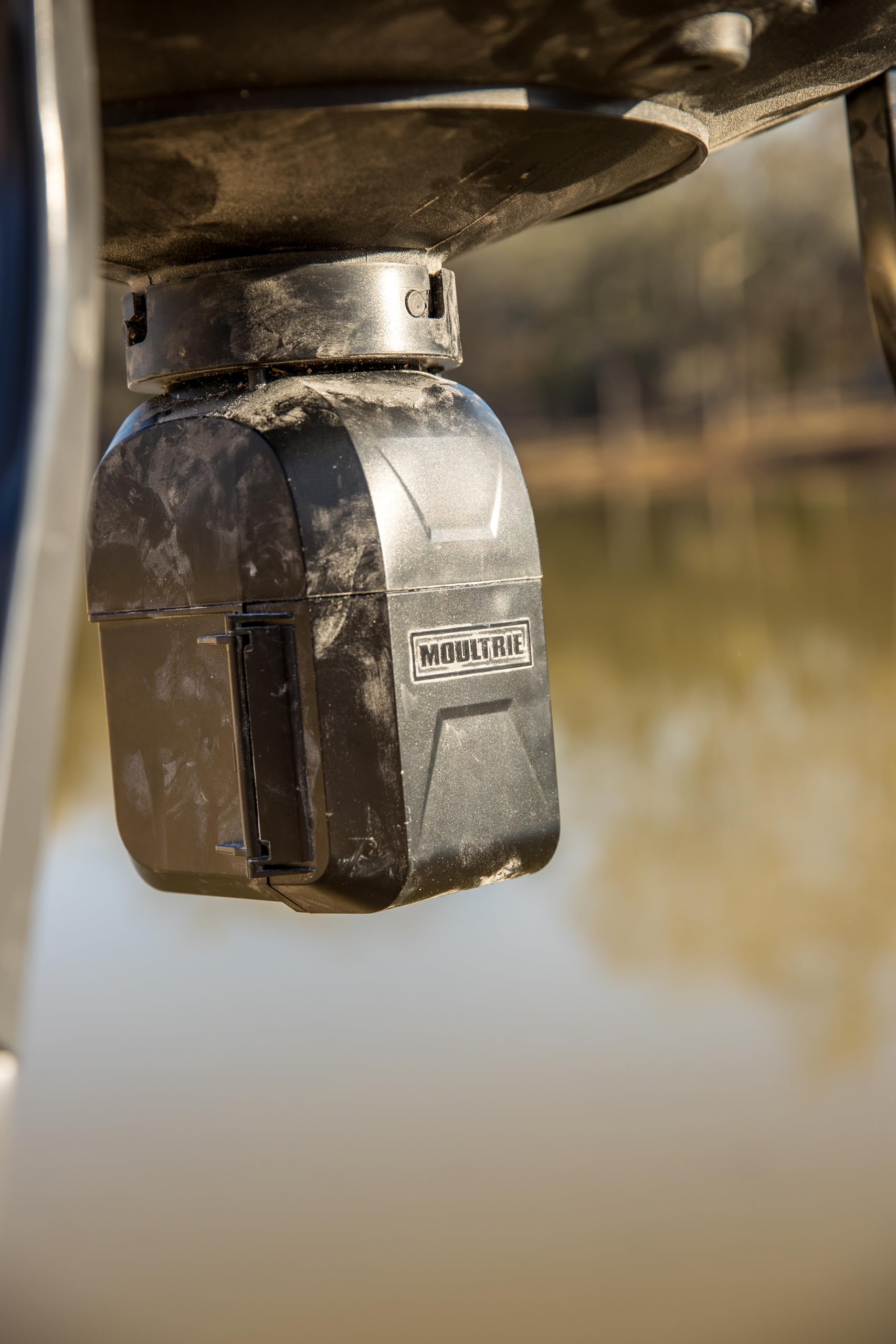 ハンティングワ－ルドキ－ホルダ－ Amazon.com : Moultrie Pro Hunter III Directional Feeder Kit