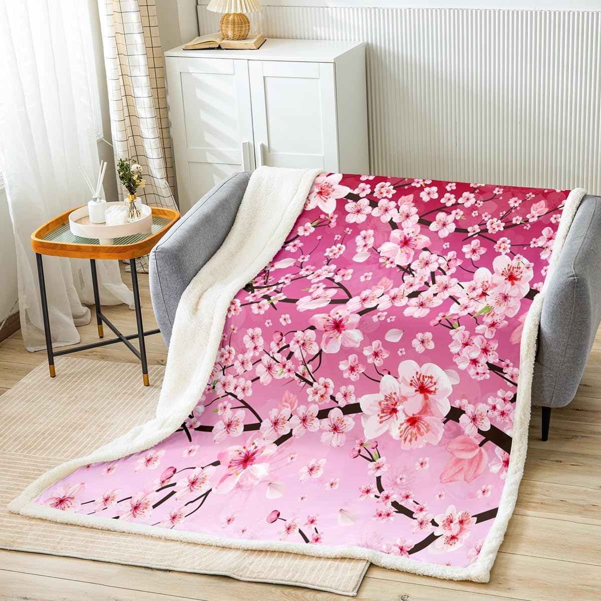 Feelyou Cherry Blossoms Blanket 60"x80" for Bed Sofa Couch Japanese Style Throw Blanket Sakura Flower Fleece Blanket Gradient Pink Plush Blanket for Boys Girls Kids Adults