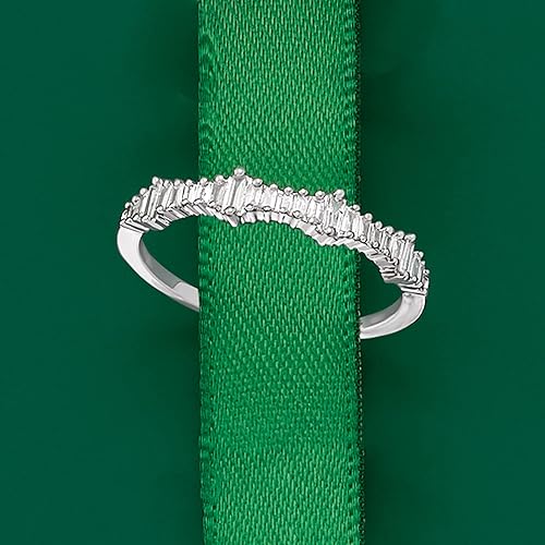 Miniatura 4 de Ross-Simons Anillo de diamantes baguette de 0.20 qt t t en oro de 14 kt, Diamante, Diamante
