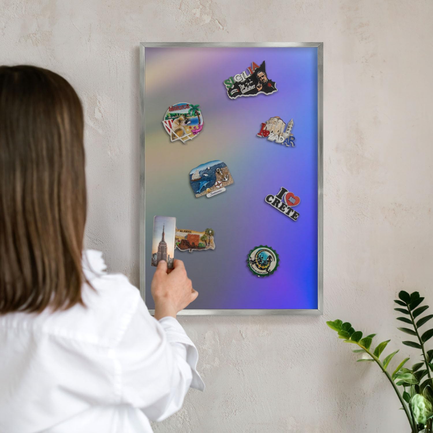 Panel Magnético Informativo 60x40 cm | Marco Plateado | Gradiente Sutil | Montaje Fácil | Pizarra de Pared | Para Restaurante y Bar | Expositor para Menú, Ofertas del Día
