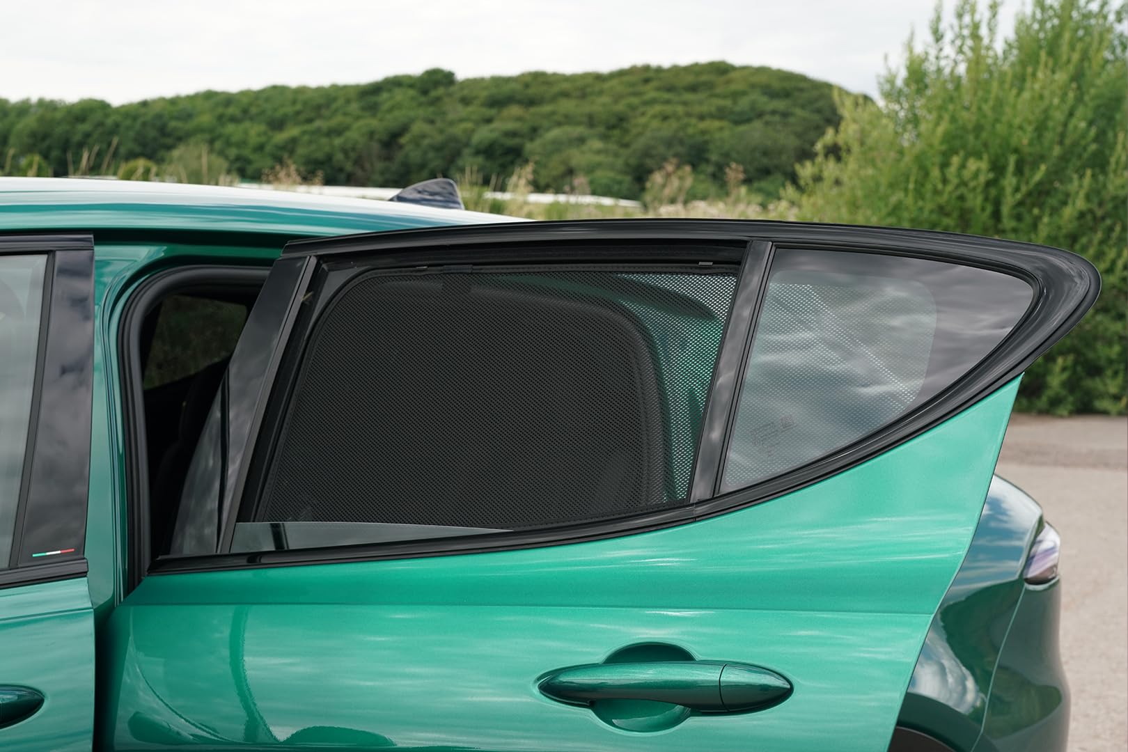 Set di Car Shades (Porte Laterali Posteriori) Compatibile con Alfa Romeo Tonale 2022- (2-Parti) Tendine Parasole su Misura