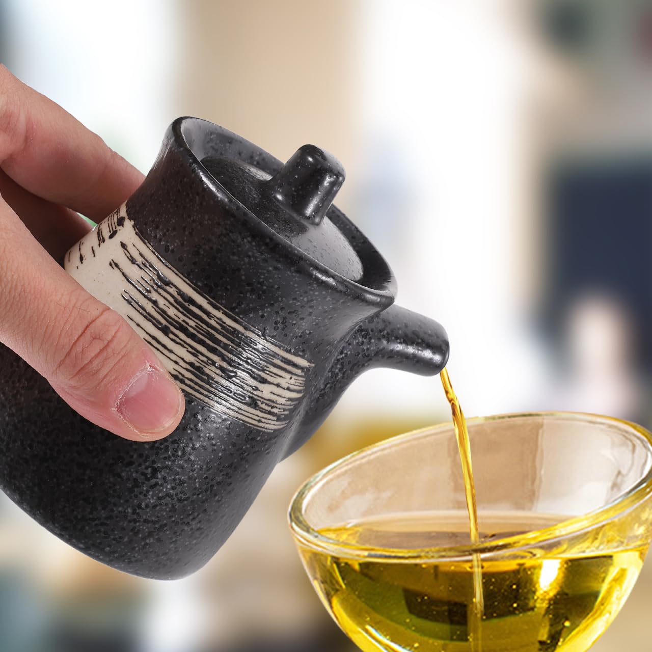 DOITOOL 2 dispenser di olio d'oliva, vaso di salsa di olio in ceramica, vaso di condimento di soia in stile giapponese, bottiglia di salsa di soia da 160 ml (nero)