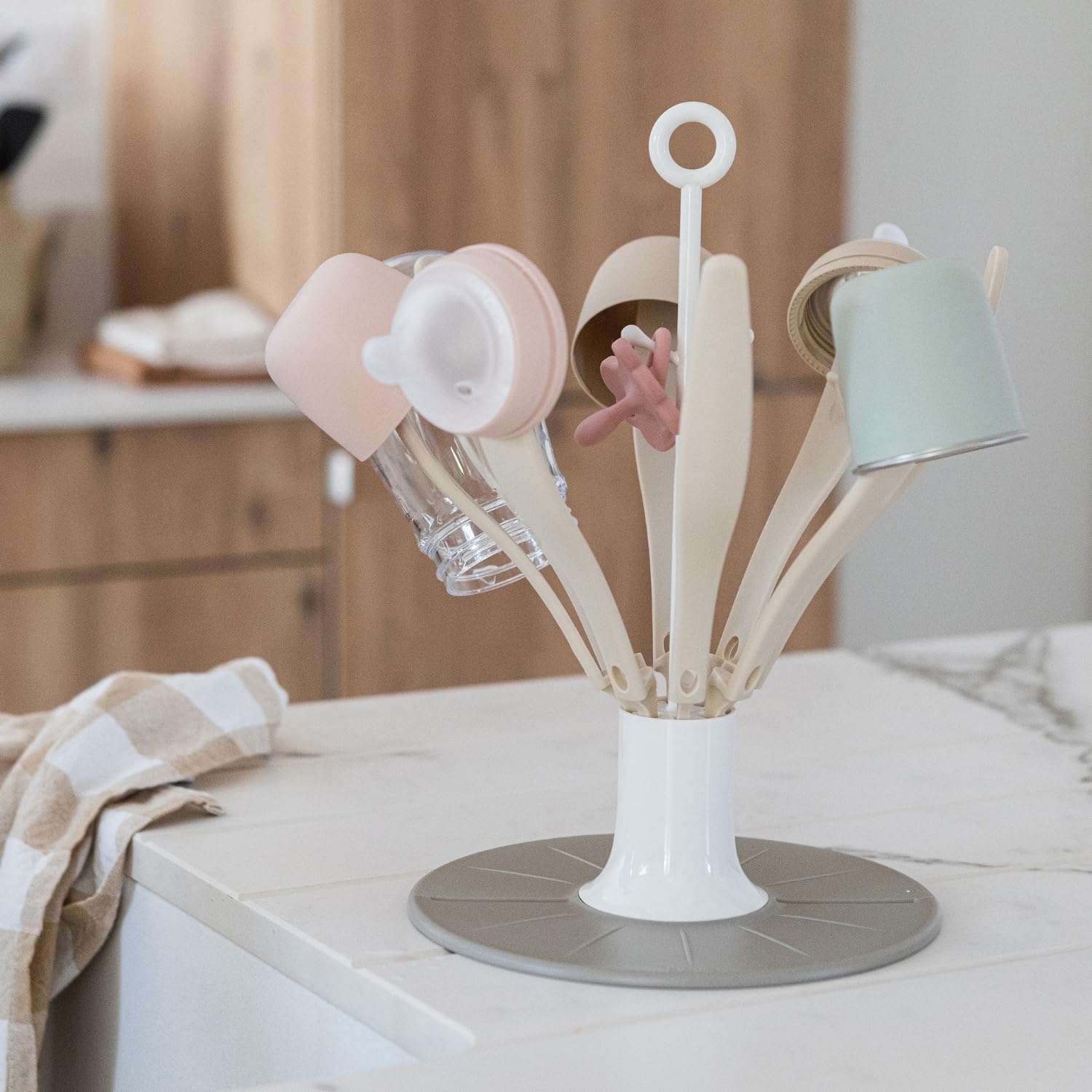 BÉABA Asciuga Biberon Arbre Flower – Pieghevole, Capacità 8 Biberon e Accessori, Compatto e Nomade, Facile da Riporre, Ideale per Viaggi – Argilla