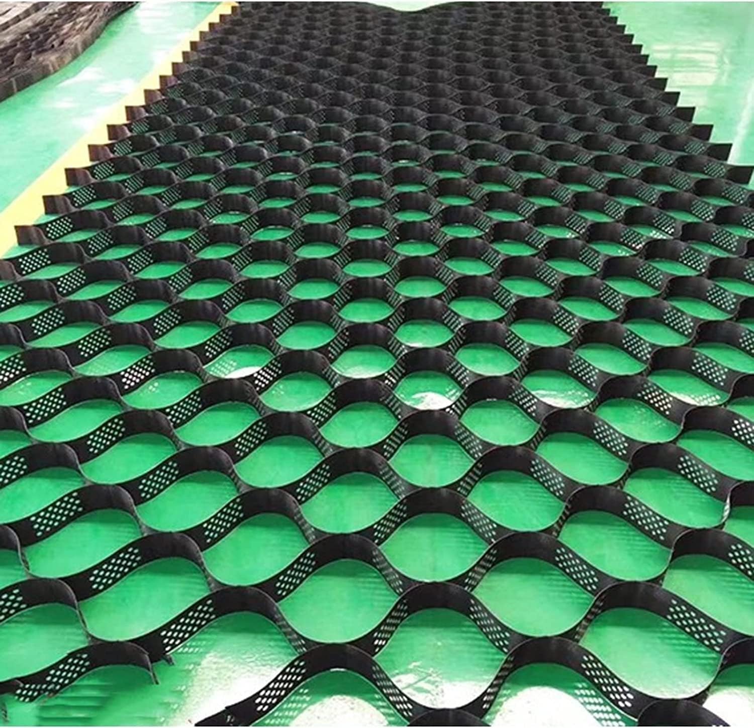 Grille de sol en gravier ELzEy pour stabiliser une pente