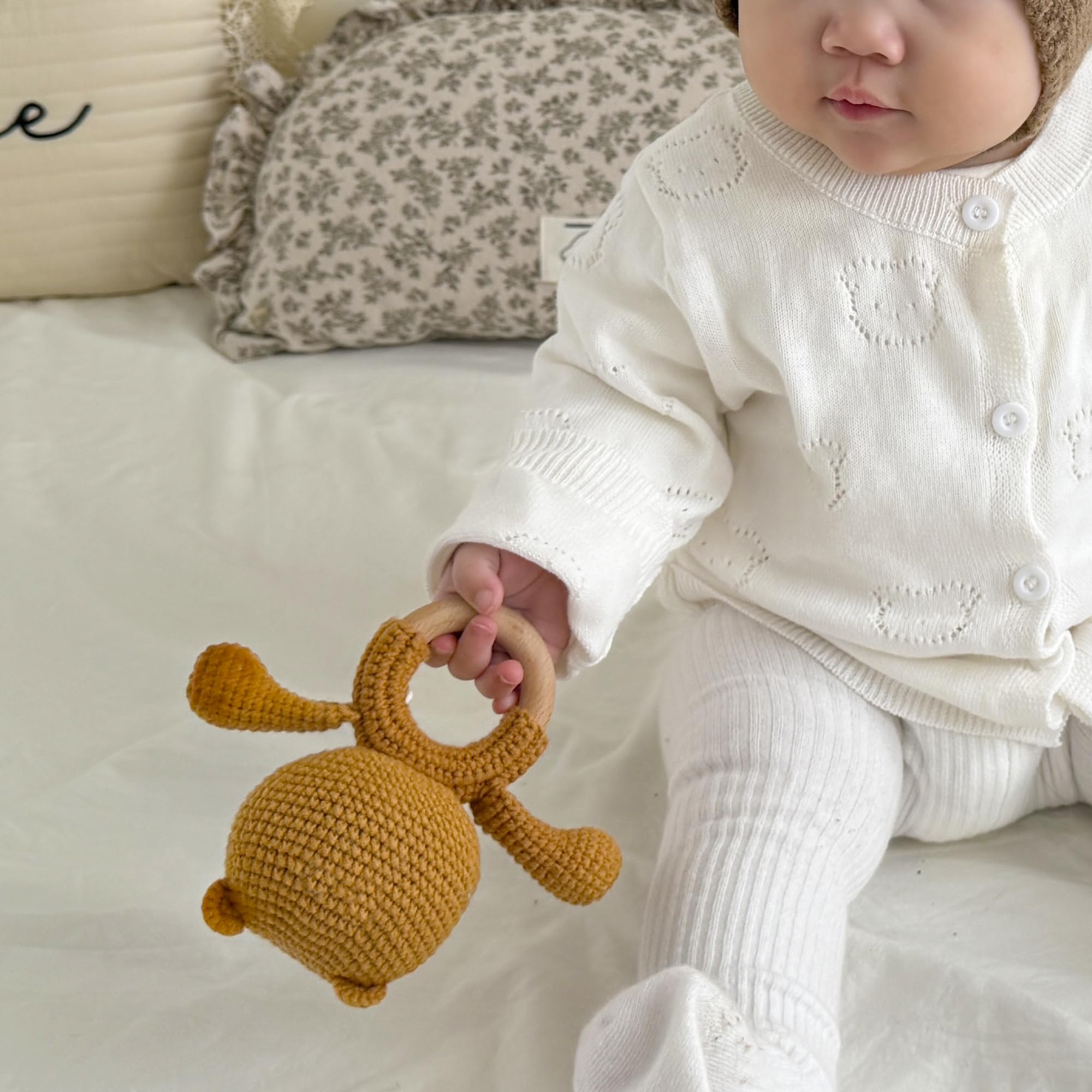 DICHA Wooden Baby Rattle - Infant Rattle - Sensory Development Toy Set - Bear - Image 3